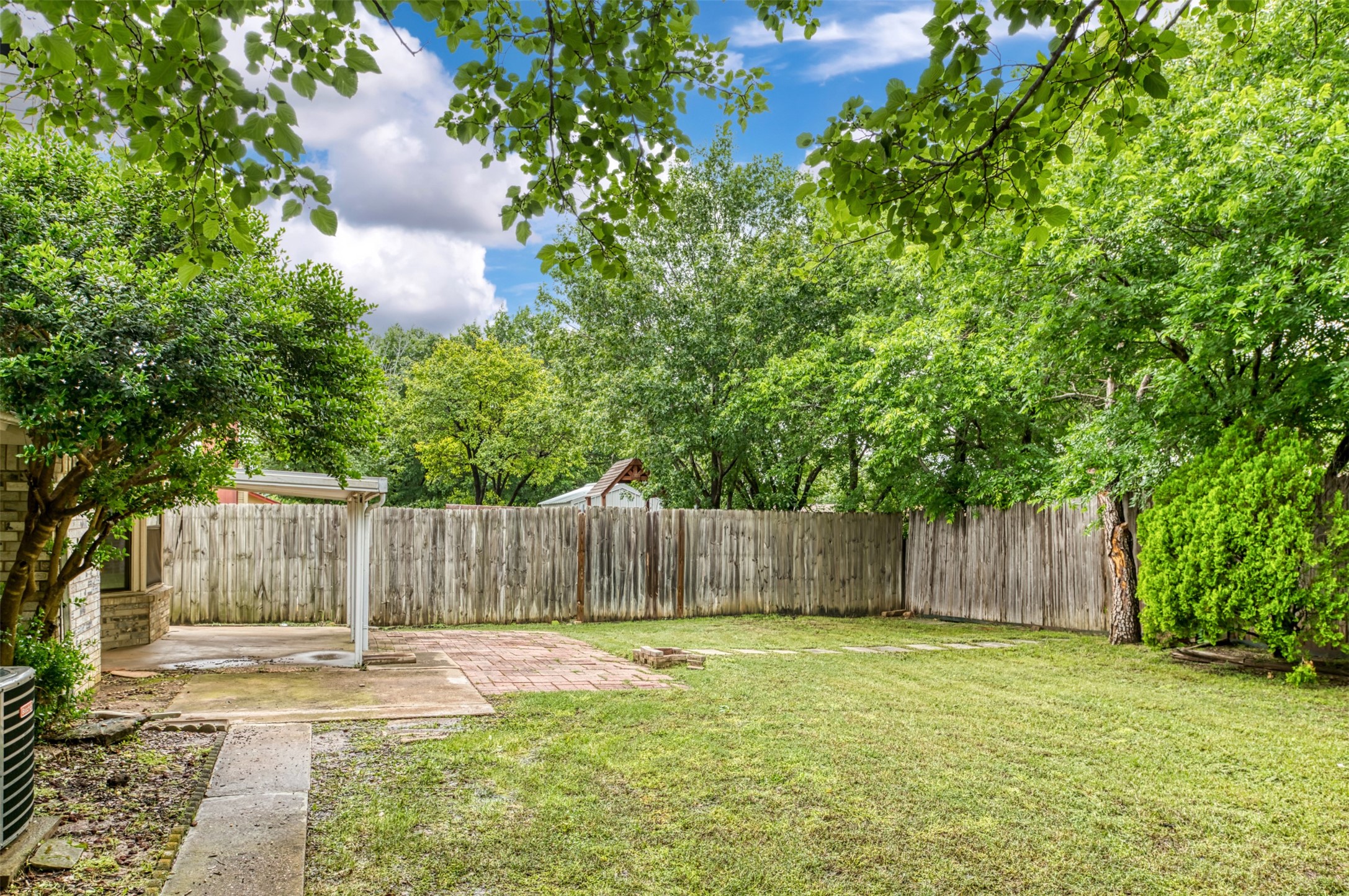 6433 Westridge Drive Watauga TX 76148
