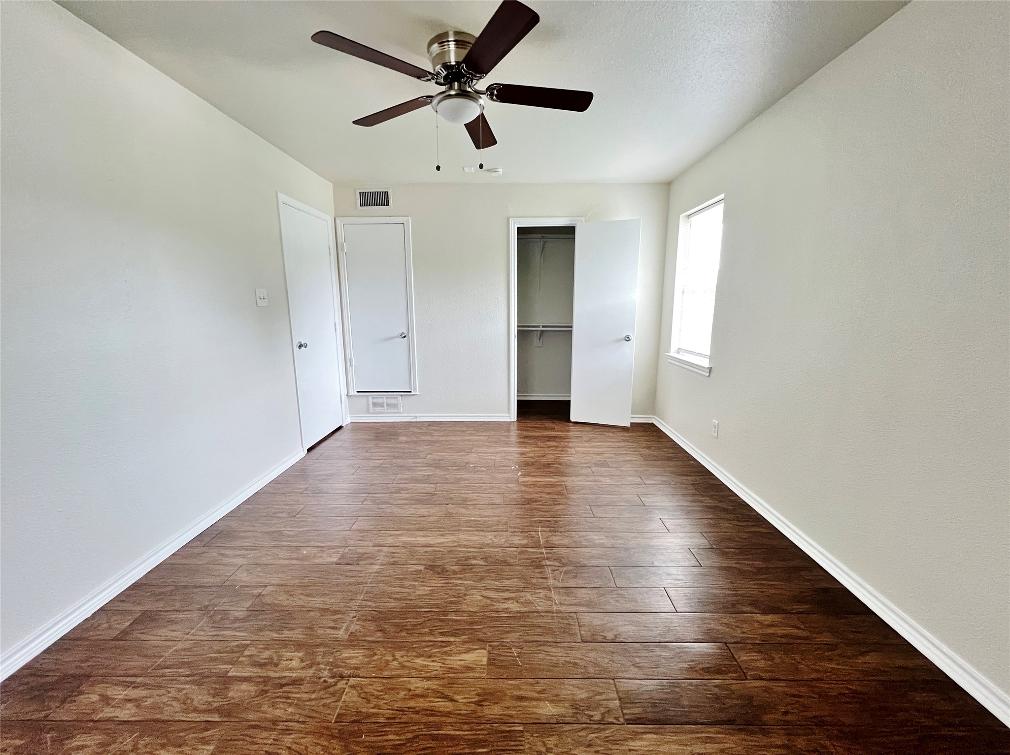 114 Southmanor Court Sanger TX 76266