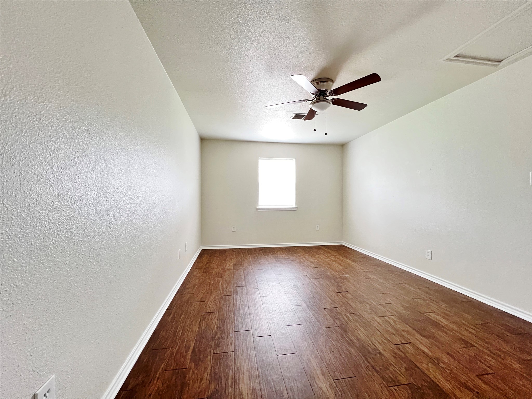 114 Southmanor Court Sanger TX 76266