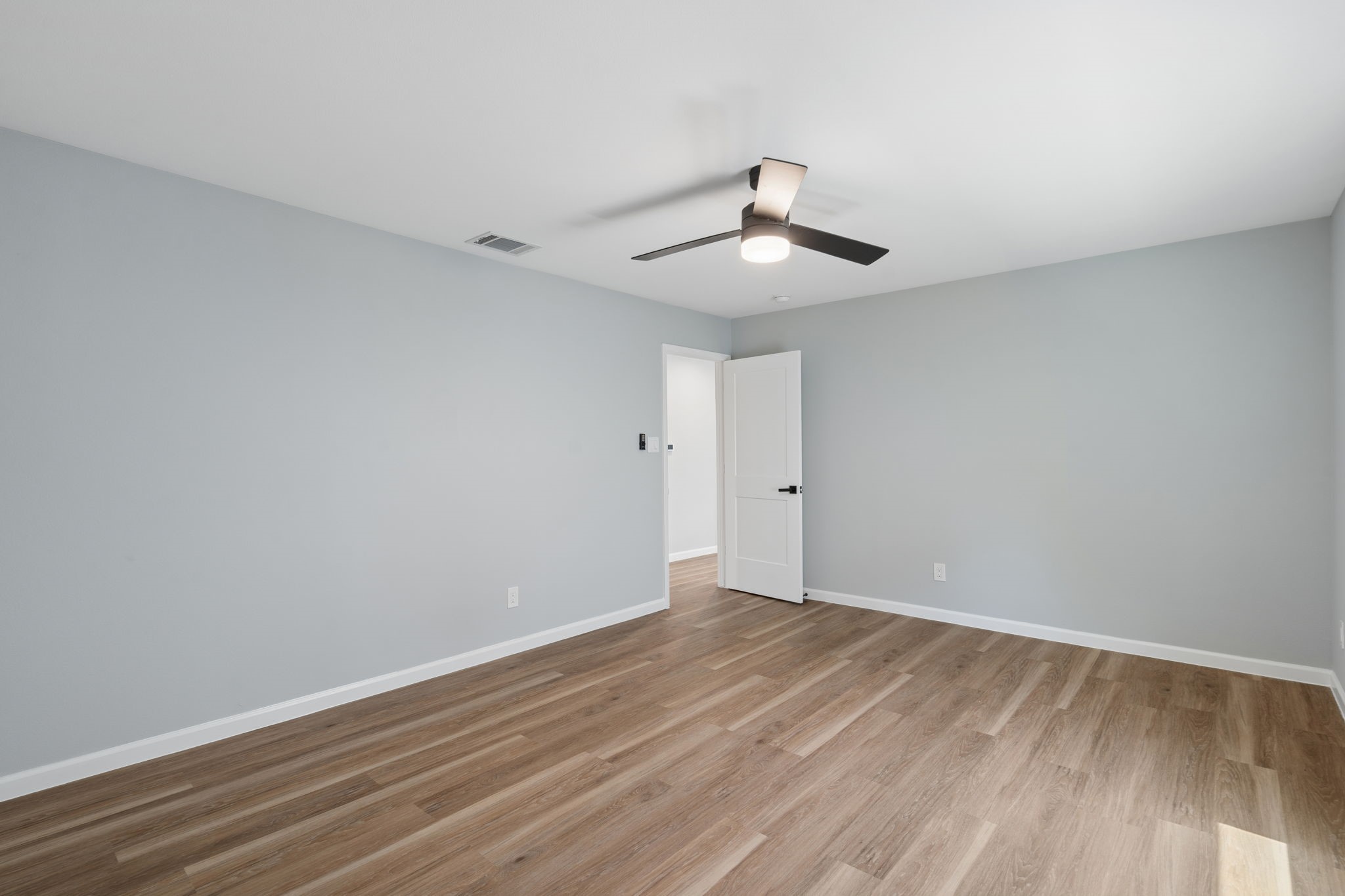 2728 Livingston Avenue Fort Worth TX 76110