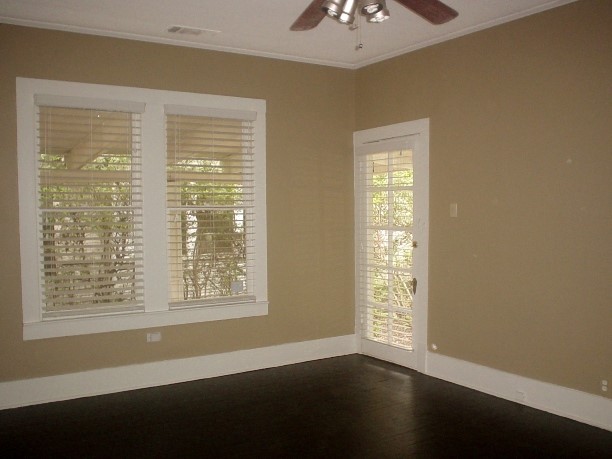 218 N Windomere Avenue Dallas TX 75208
