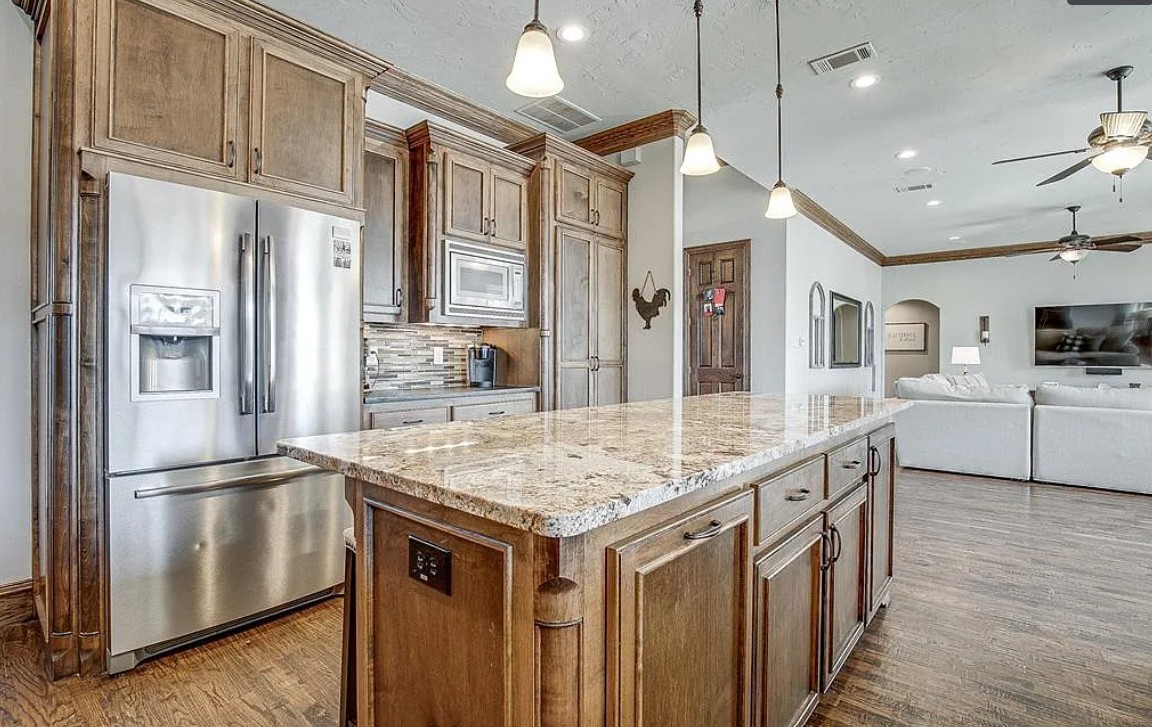 400 Chippendale Drive Heath TX 75032