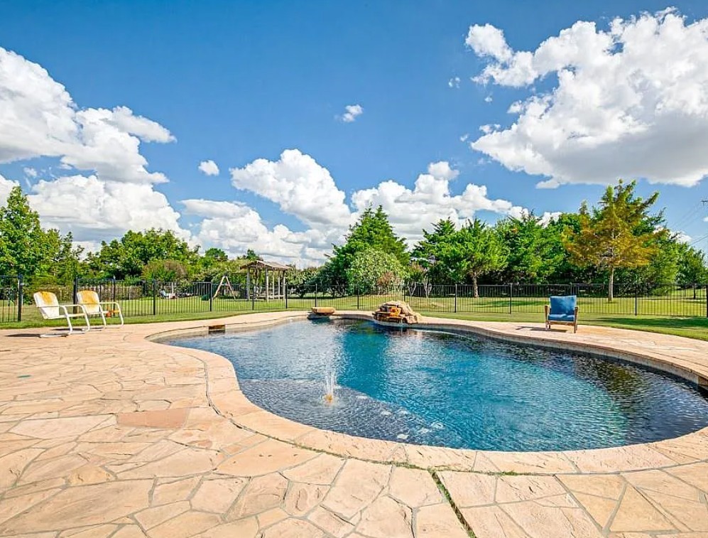 400 Chippendale Drive Heath TX 75032