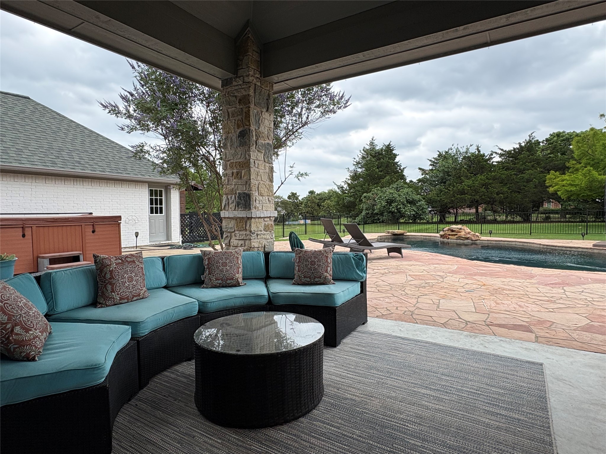400 Chippendale Drive Heath TX 75032