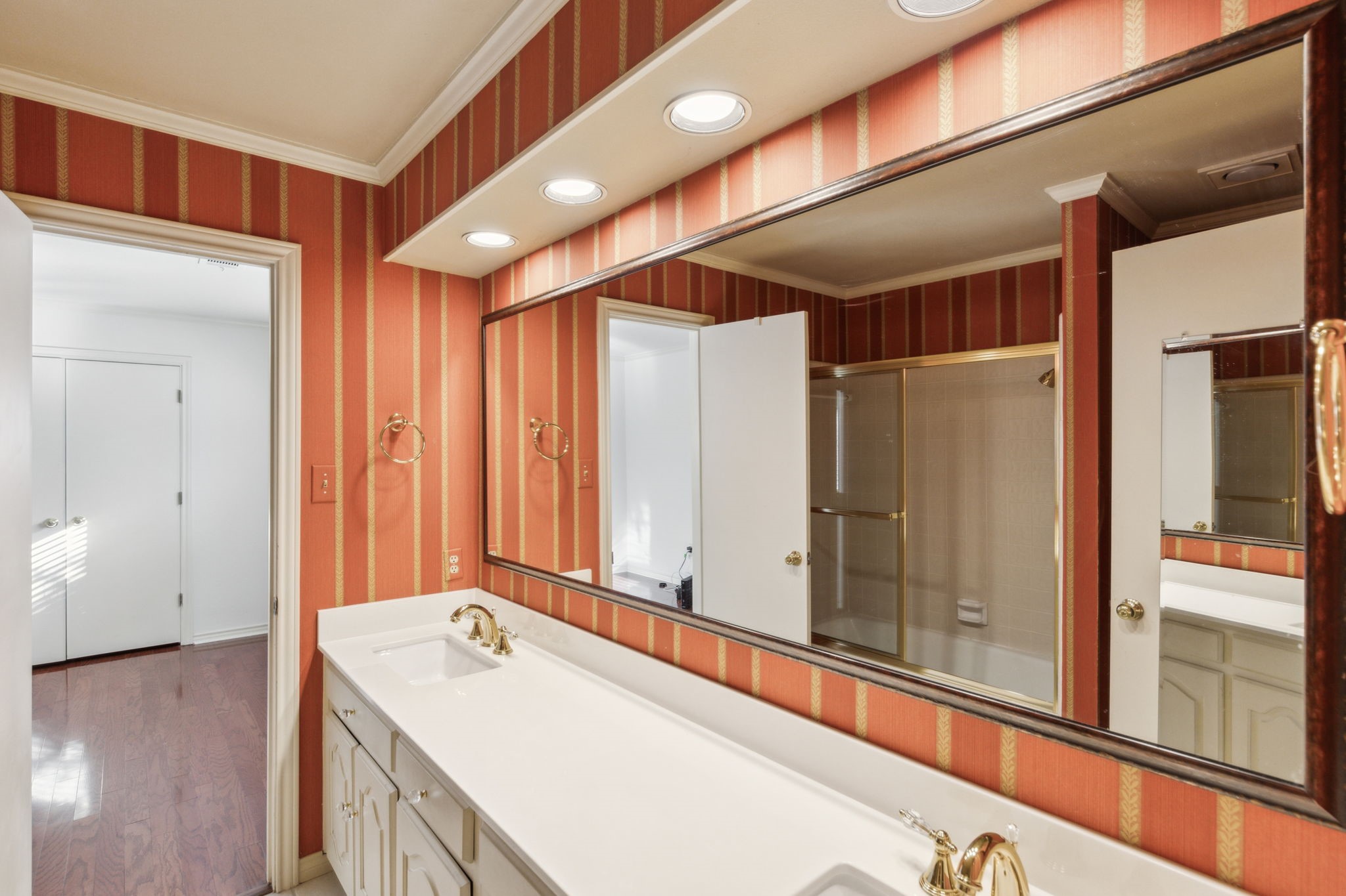 6505 Copper Creek Drive Dallas TX 75248