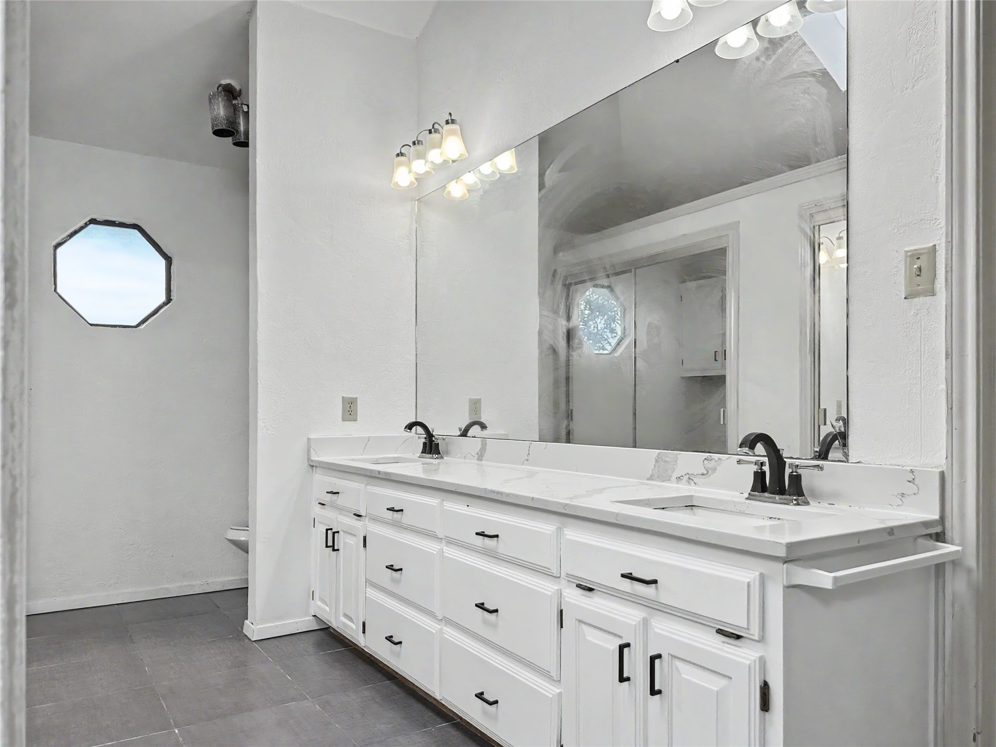 2730 Big Oaks Drive Garland TX 75044