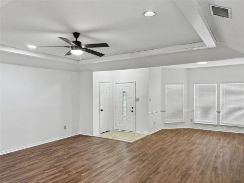 2730 Big Oaks Drive Garland TX 75044