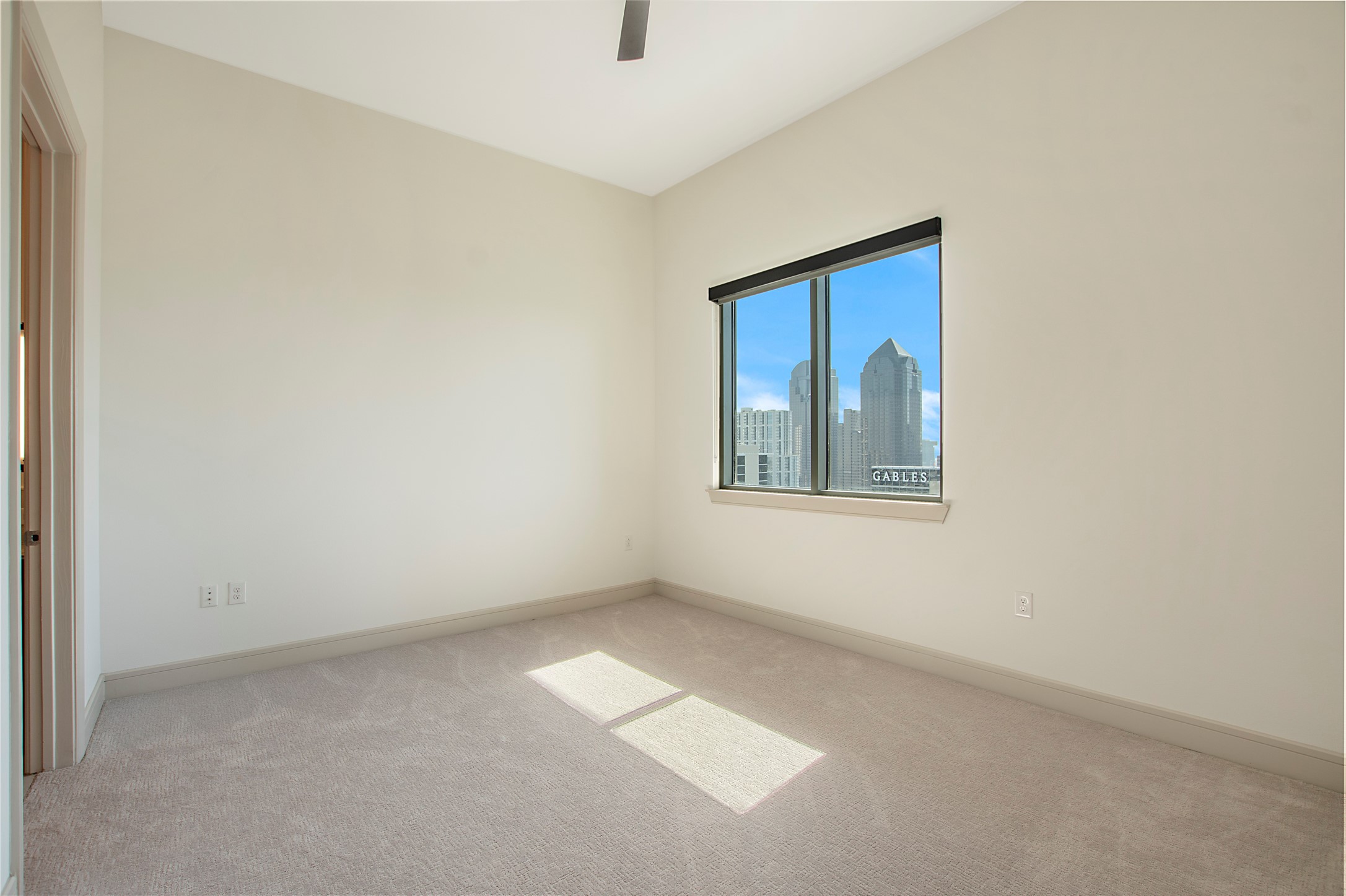 2323 N Akard Street Dallas TX 75204