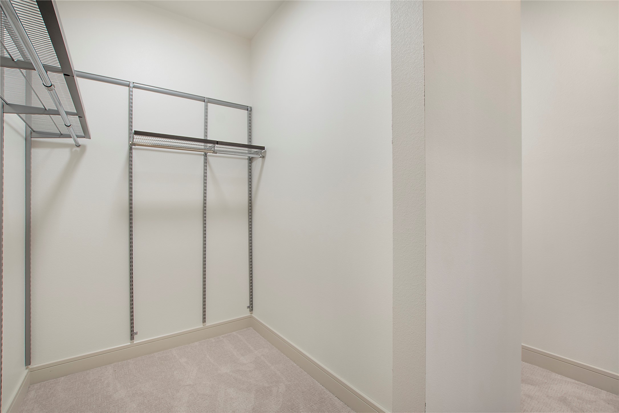 2323 N Akard Street Dallas TX 75204