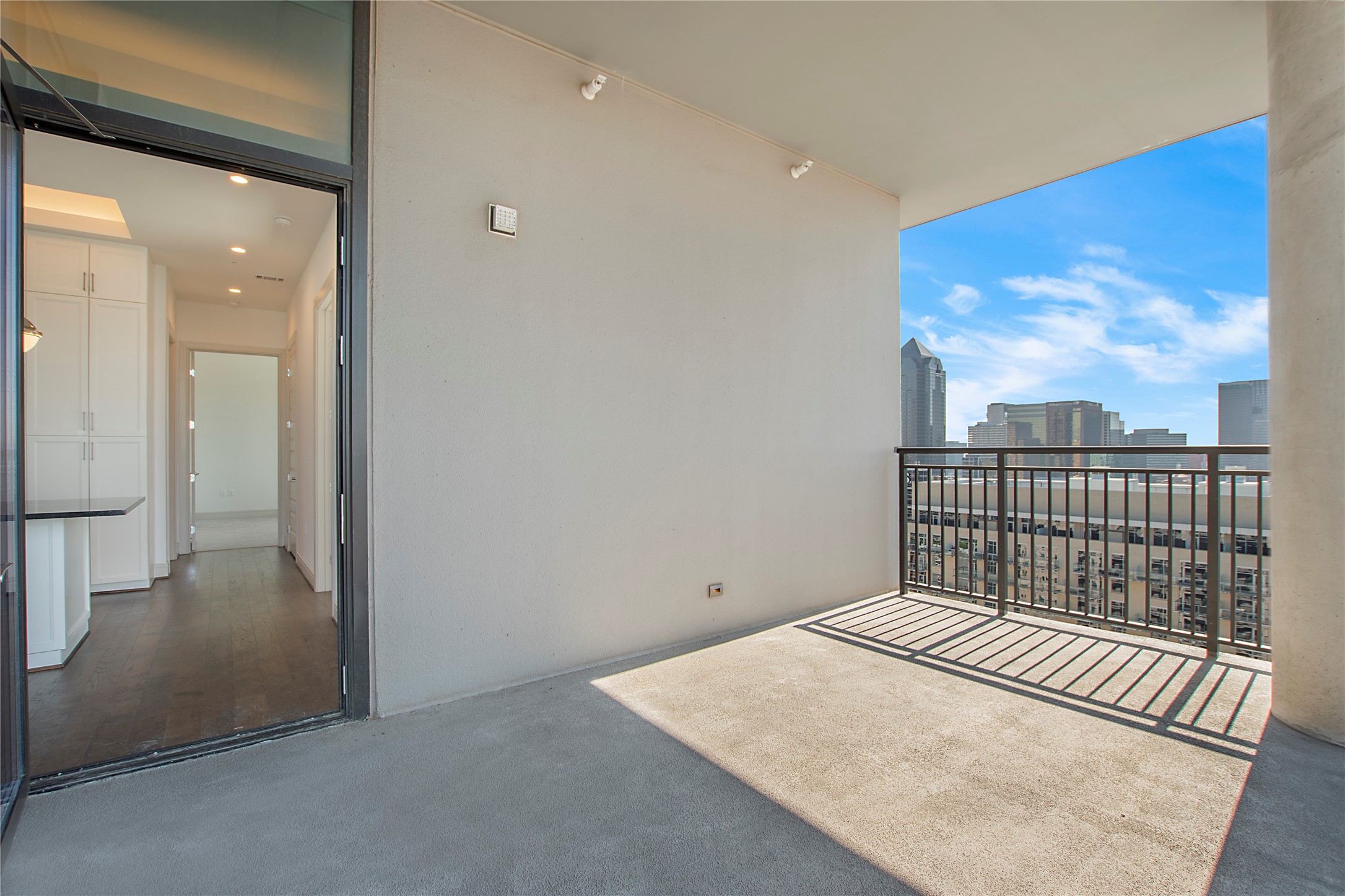 2323 N Akard Street Dallas TX 75204