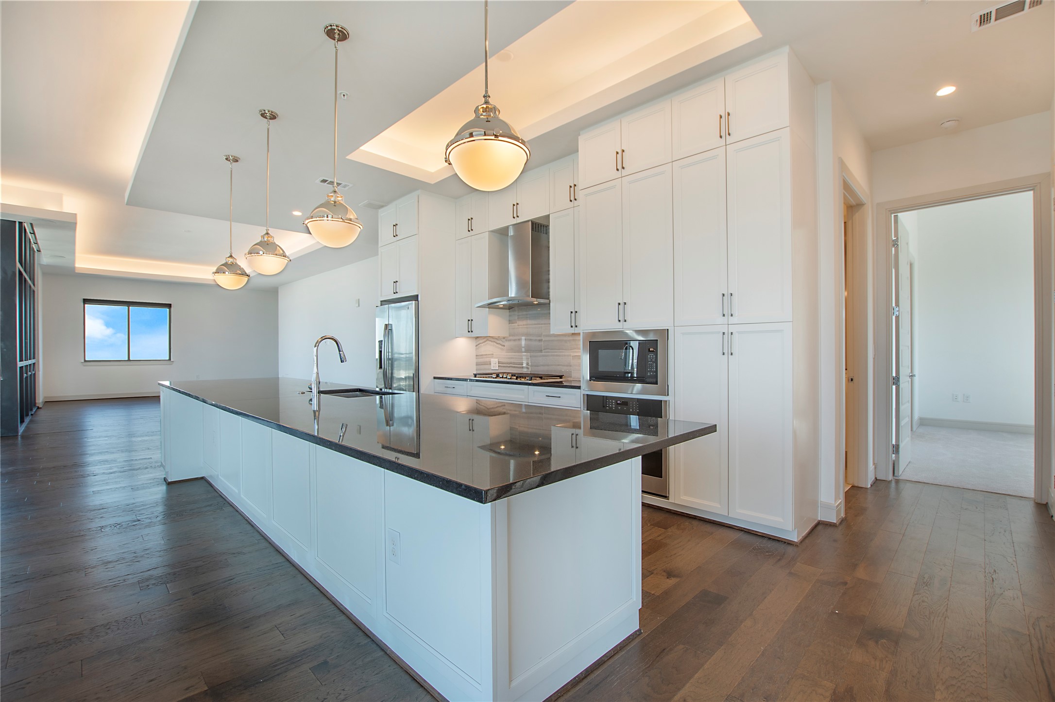 2323 N Akard Street Dallas TX 75204