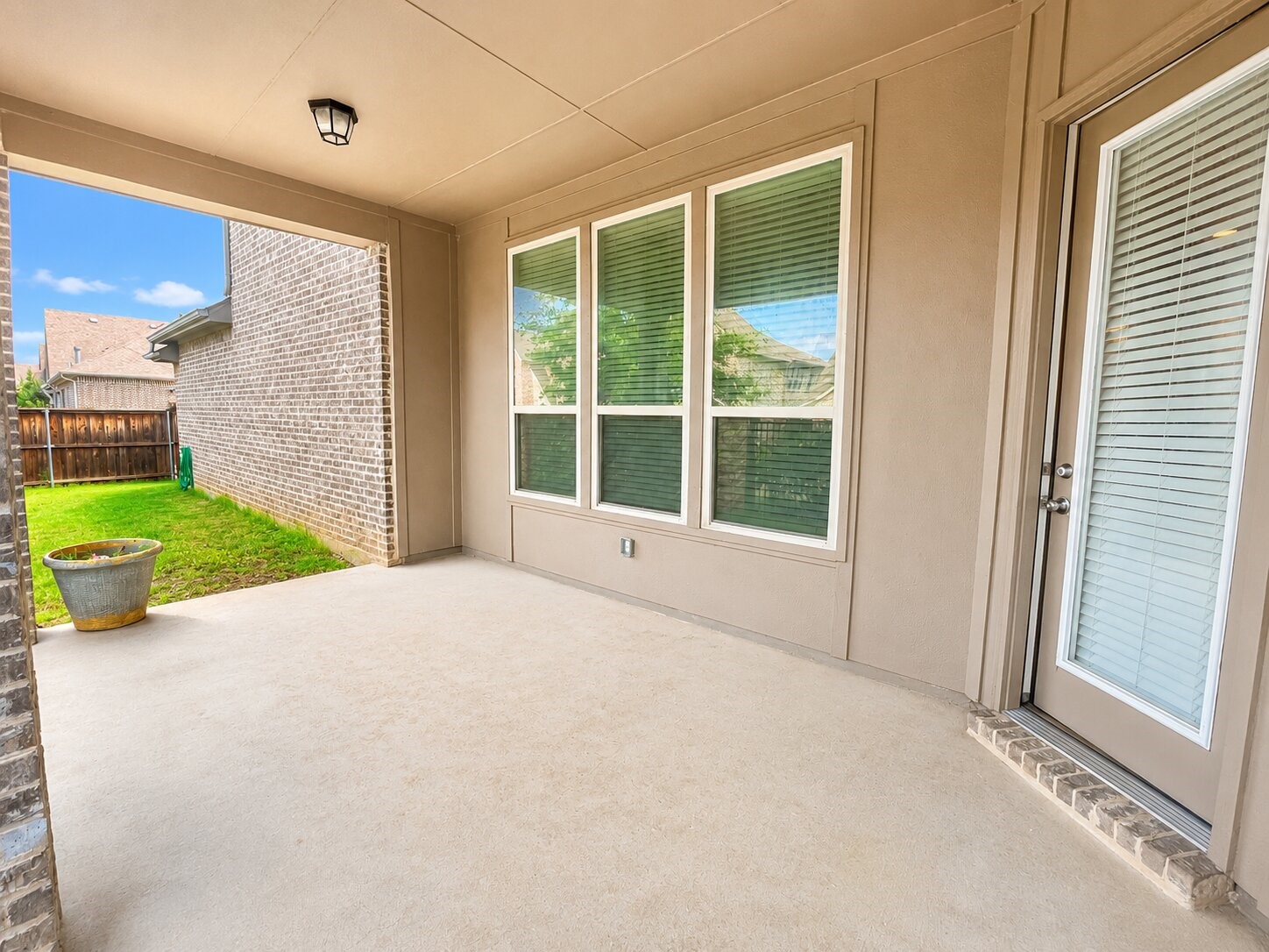 1033 Lone Ivory Trail Arlington TX 76005