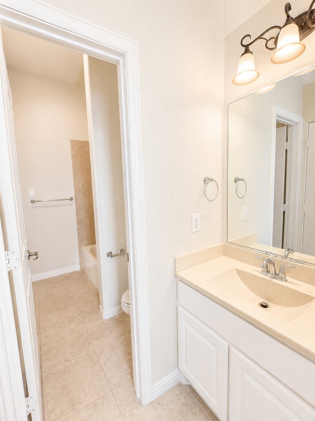 1033 Lone Ivory Trail Arlington TX 76005