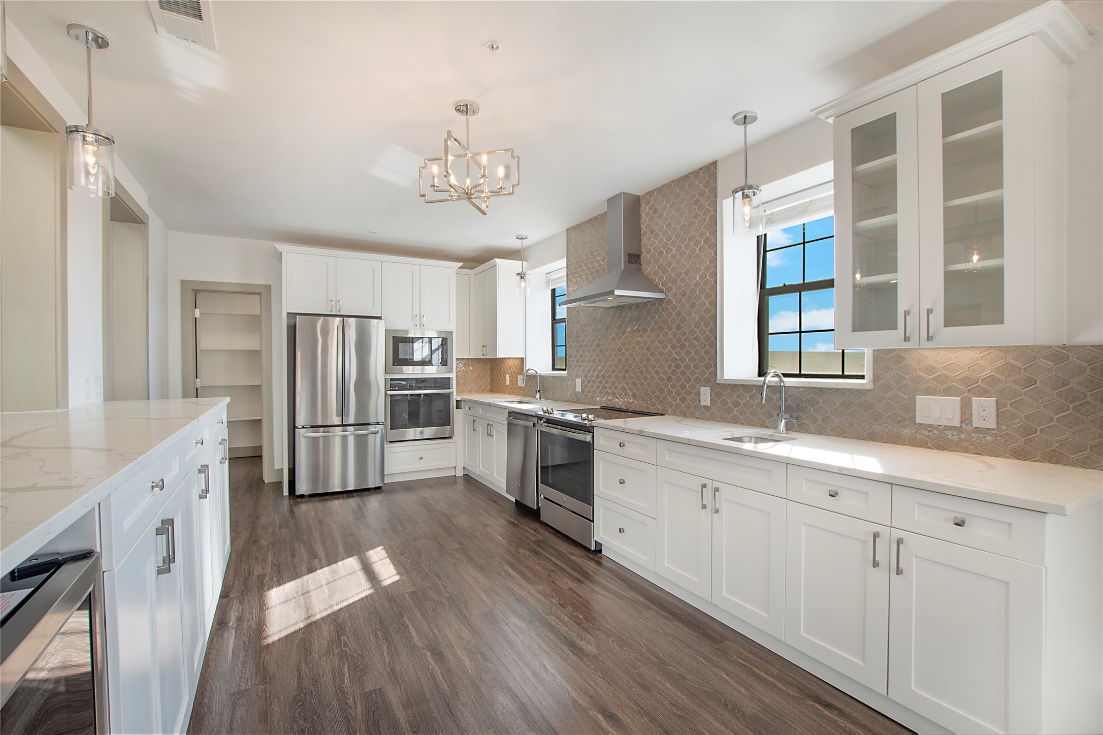 2610 Allen Street Dallas TX 75204