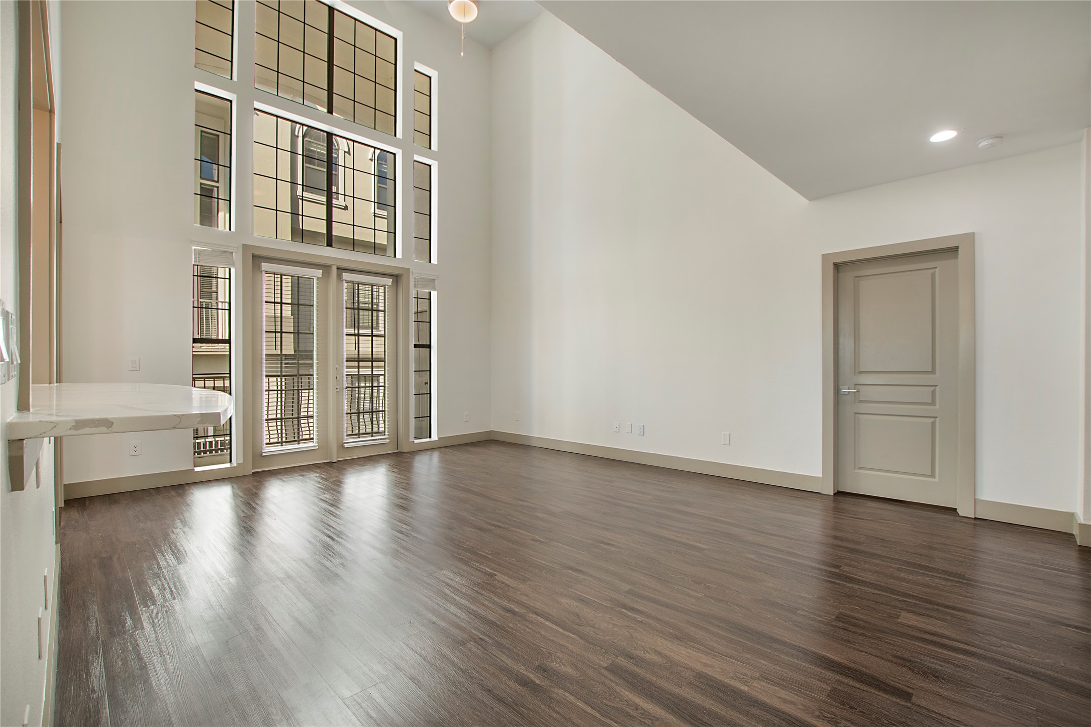 2610 Allen Street Dallas TX 75204