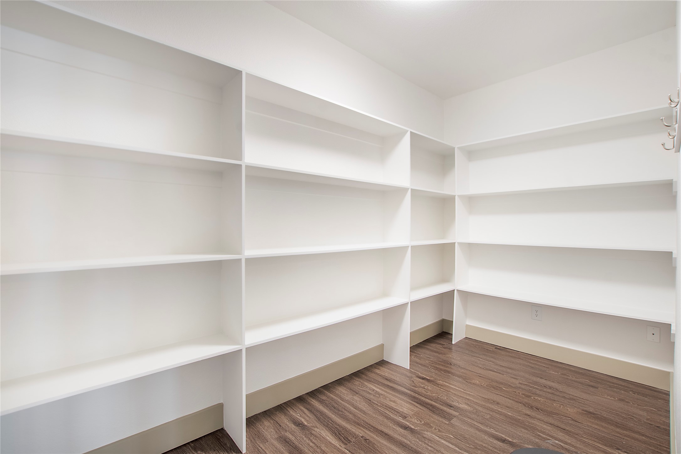 2610 Allen Street Dallas TX 75204