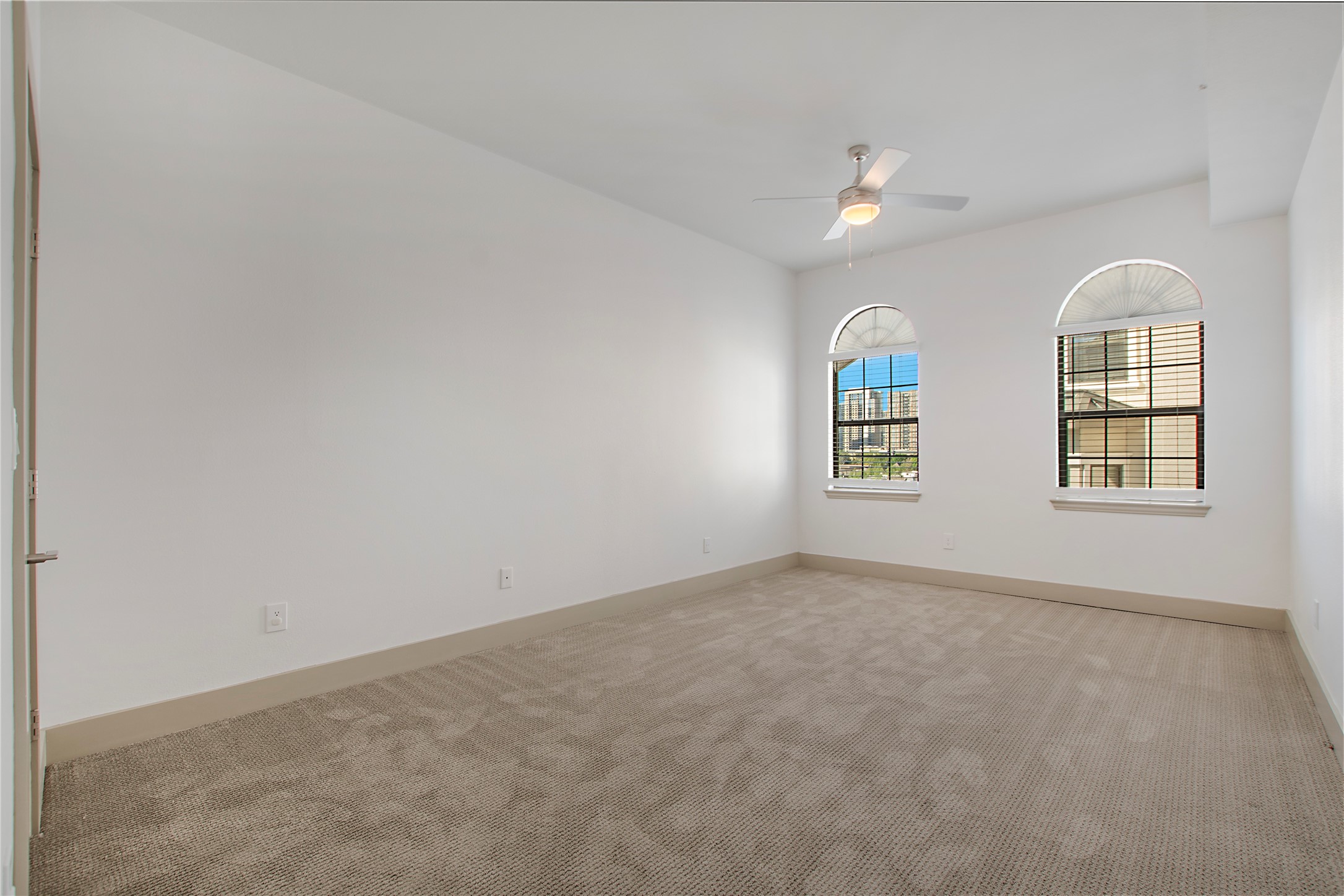 2610 Allen Street Dallas TX 75204