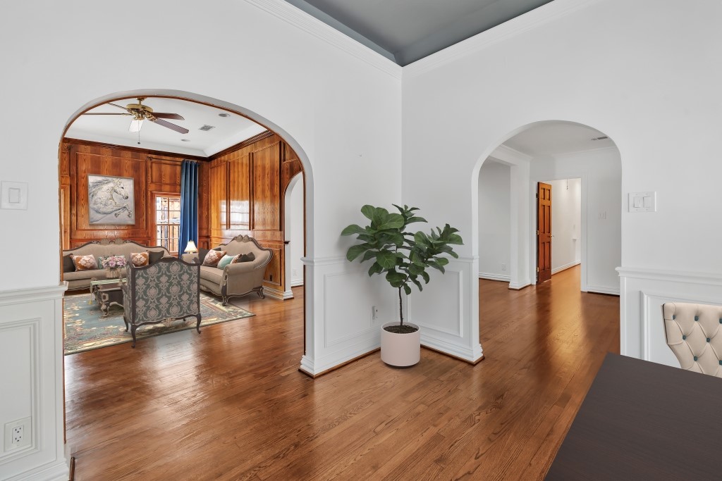 5604 Martel Avenue Dallas TX 75206