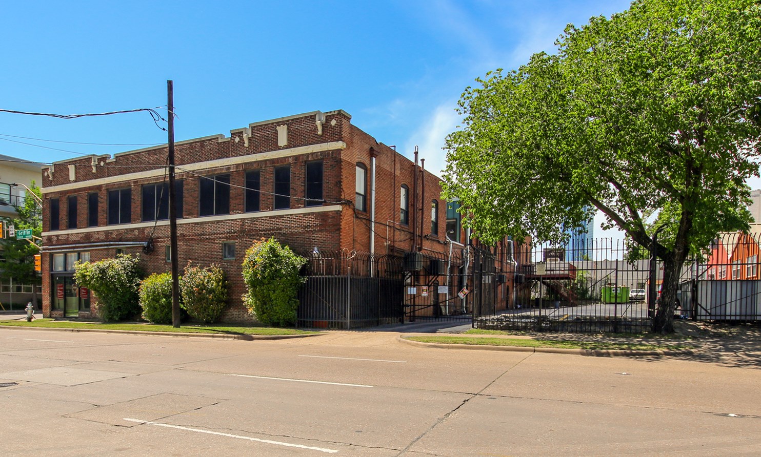 1108 S Akard Street Dallas TX 75215