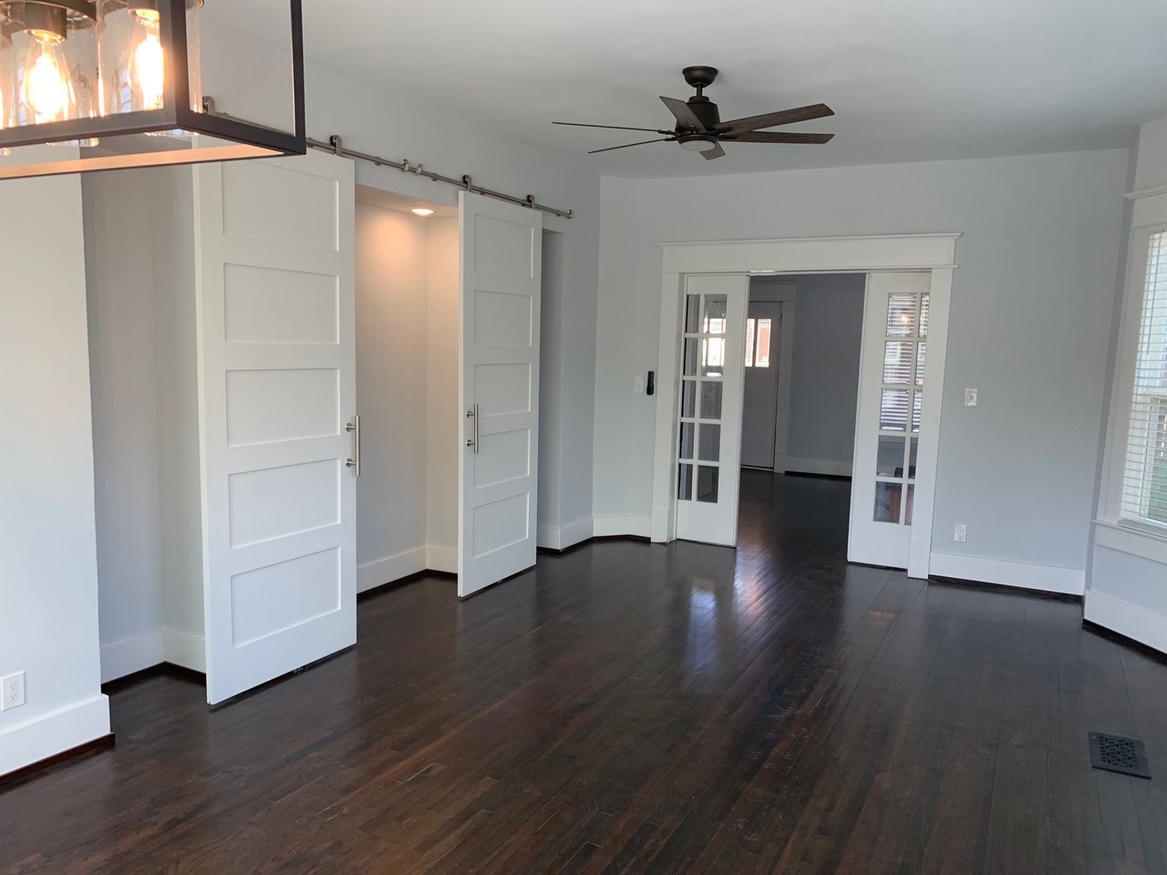 5404 Miller Avenue Dallas TX 75206