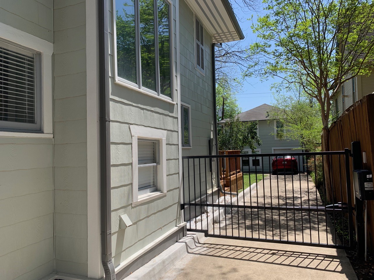5404 Miller Avenue Dallas TX 75206