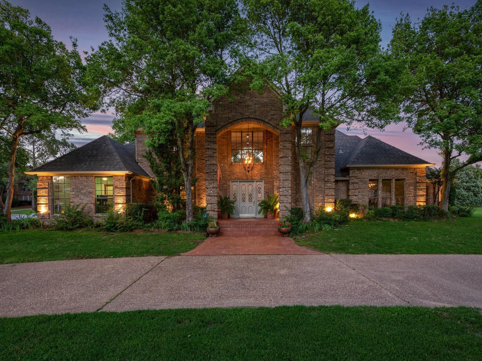 910 Emerald Boulevard Southlake TX 76092
