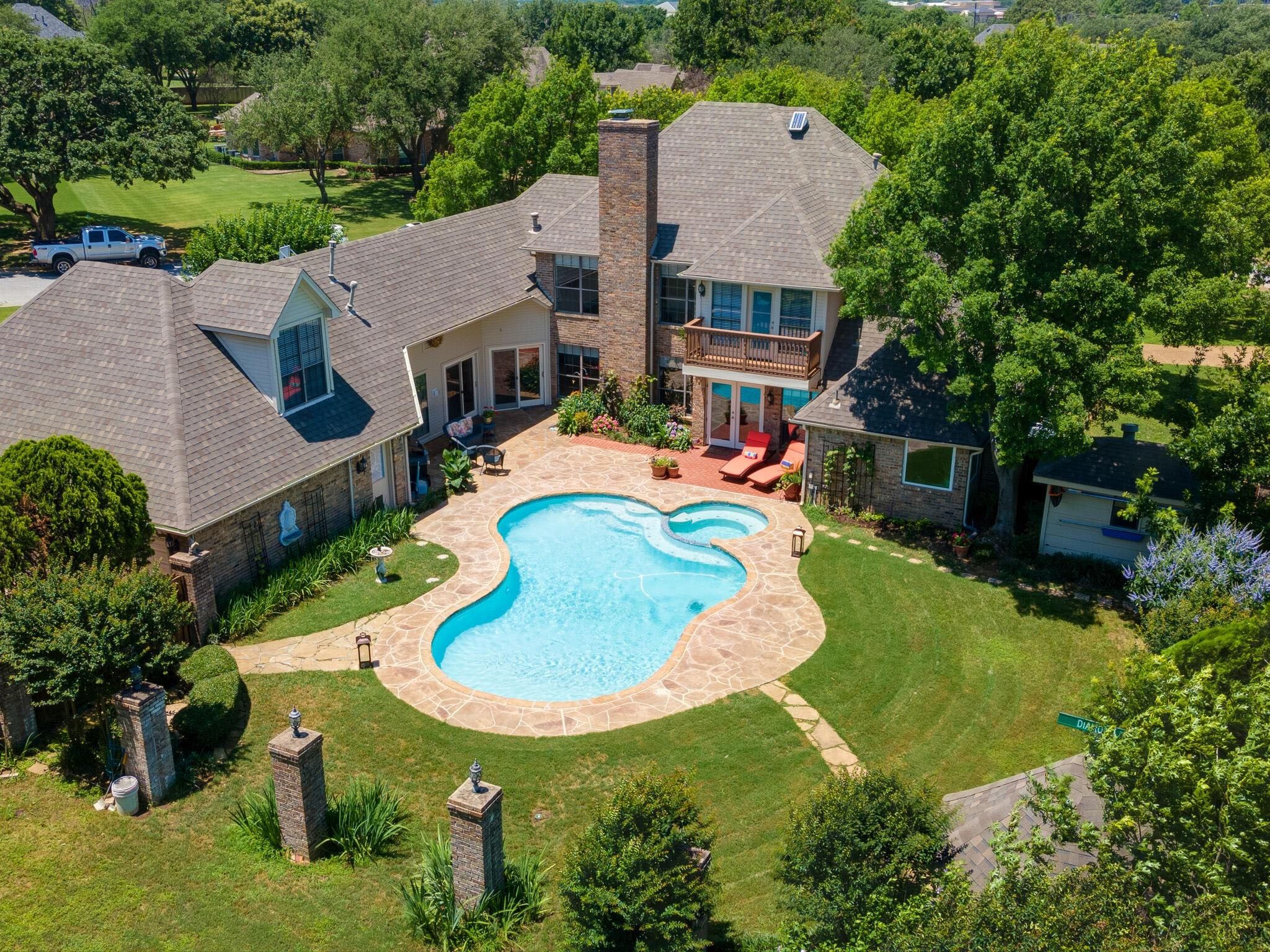 910 Emerald Boulevard Southlake TX 76092