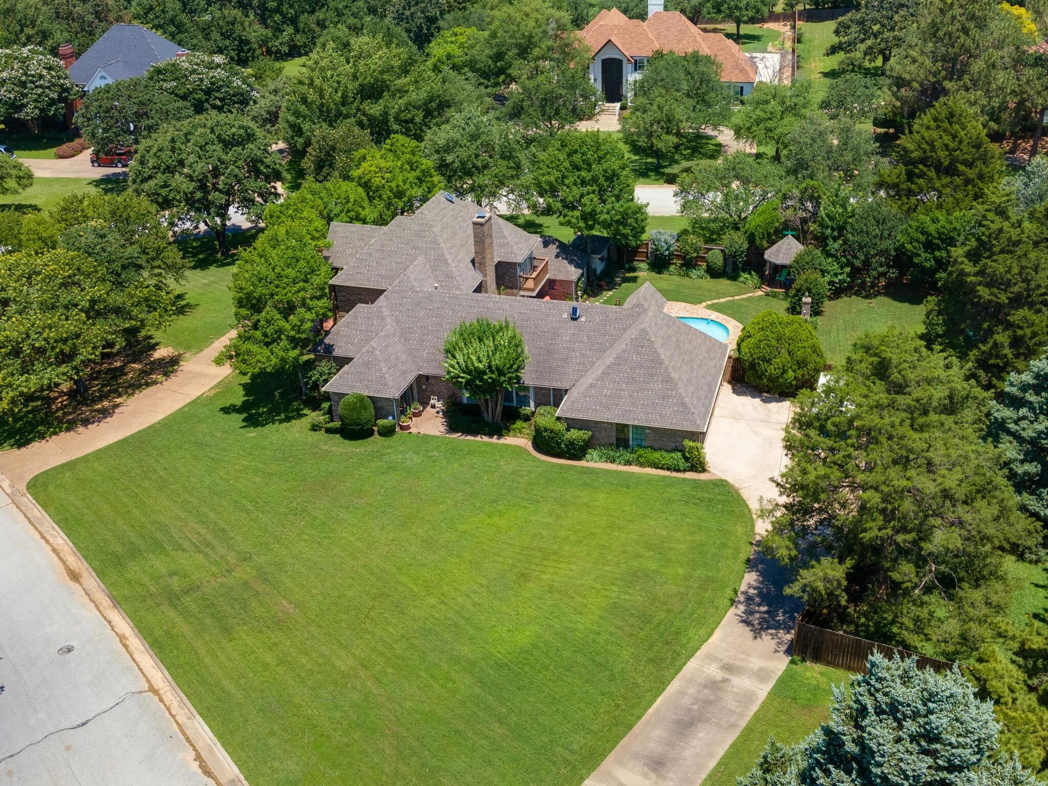 910 Emerald Boulevard Southlake TX 76092