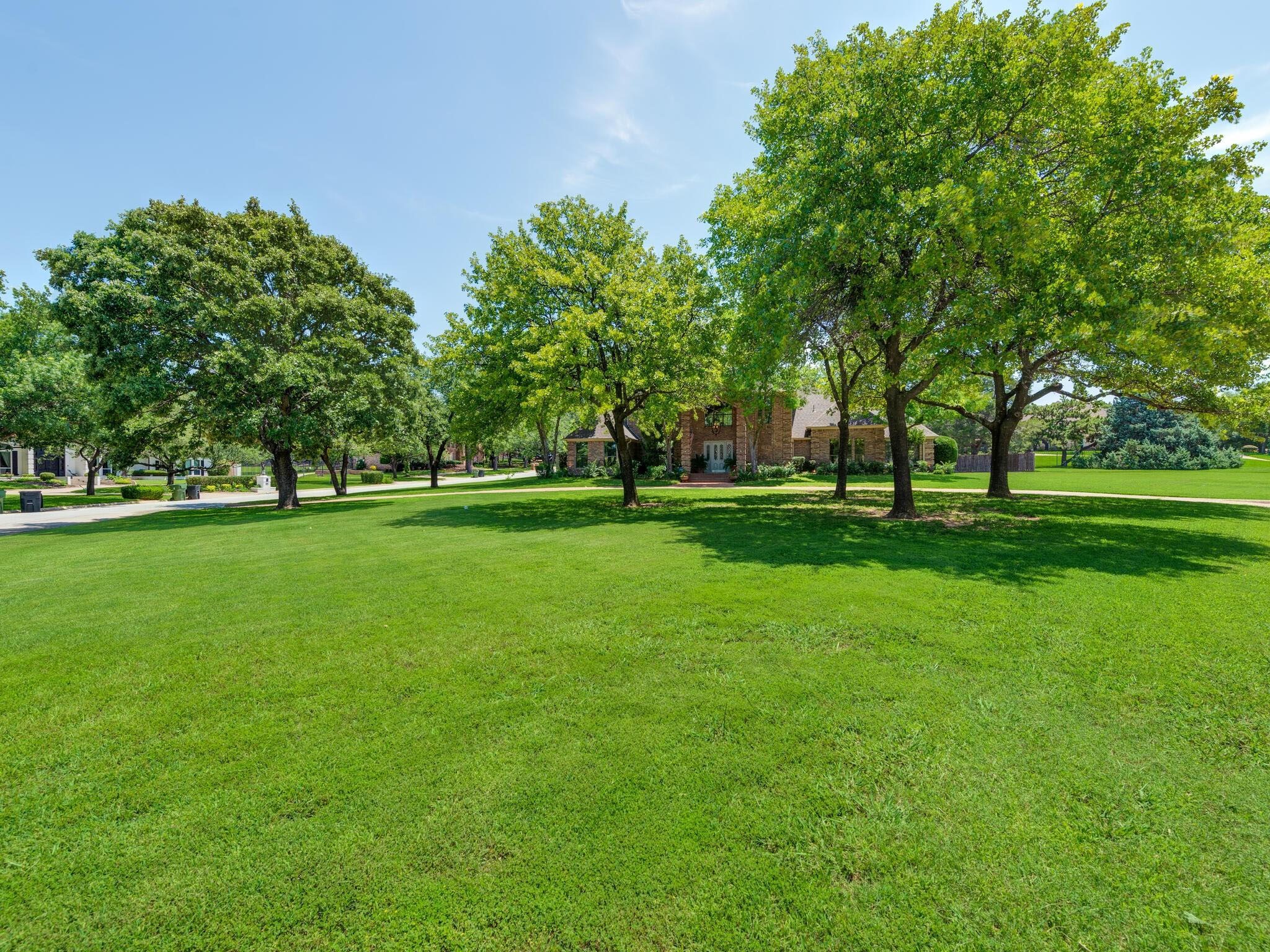 910 Emerald Boulevard Southlake TX 76092