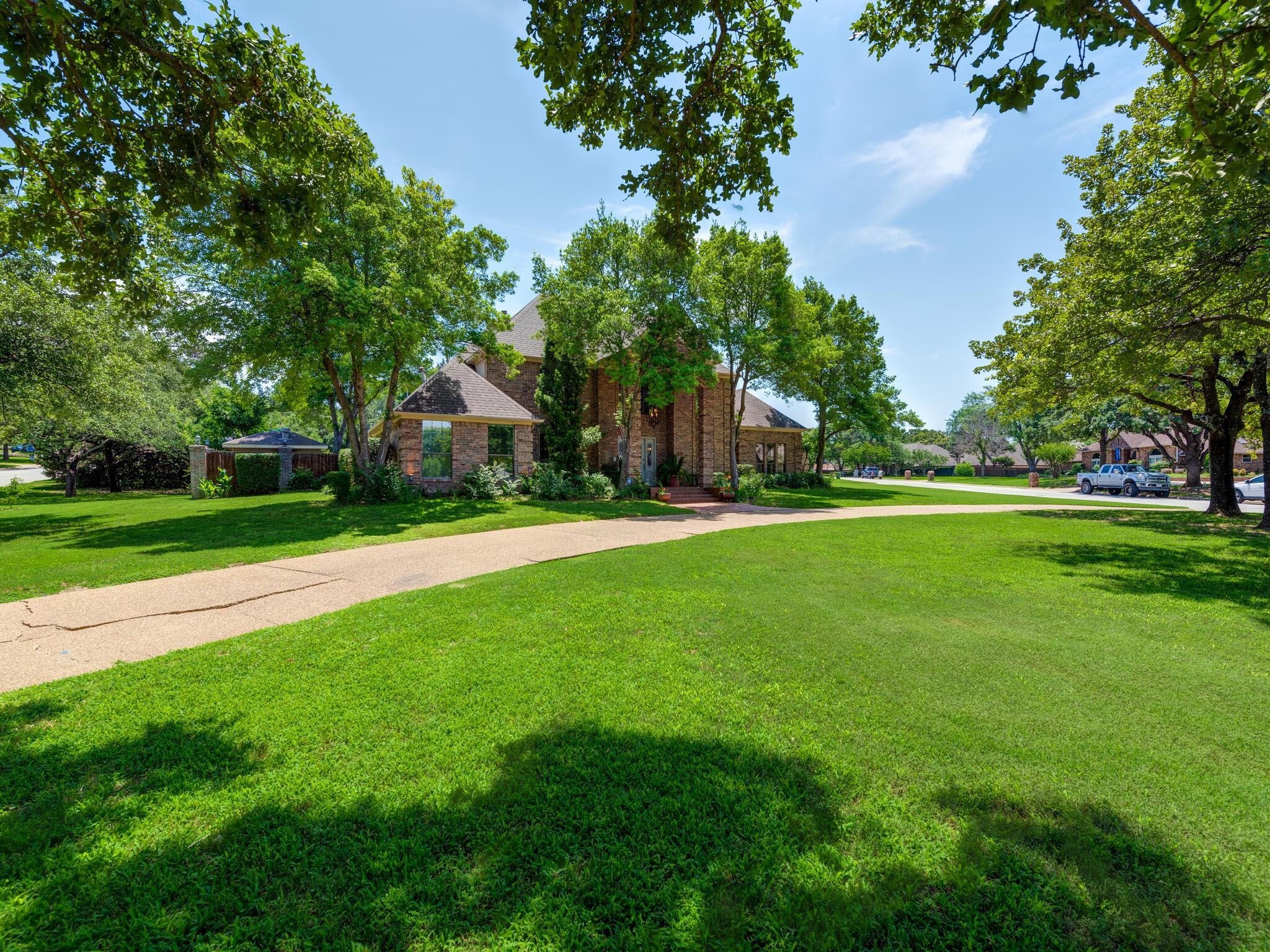 910 Emerald Boulevard Southlake TX 76092