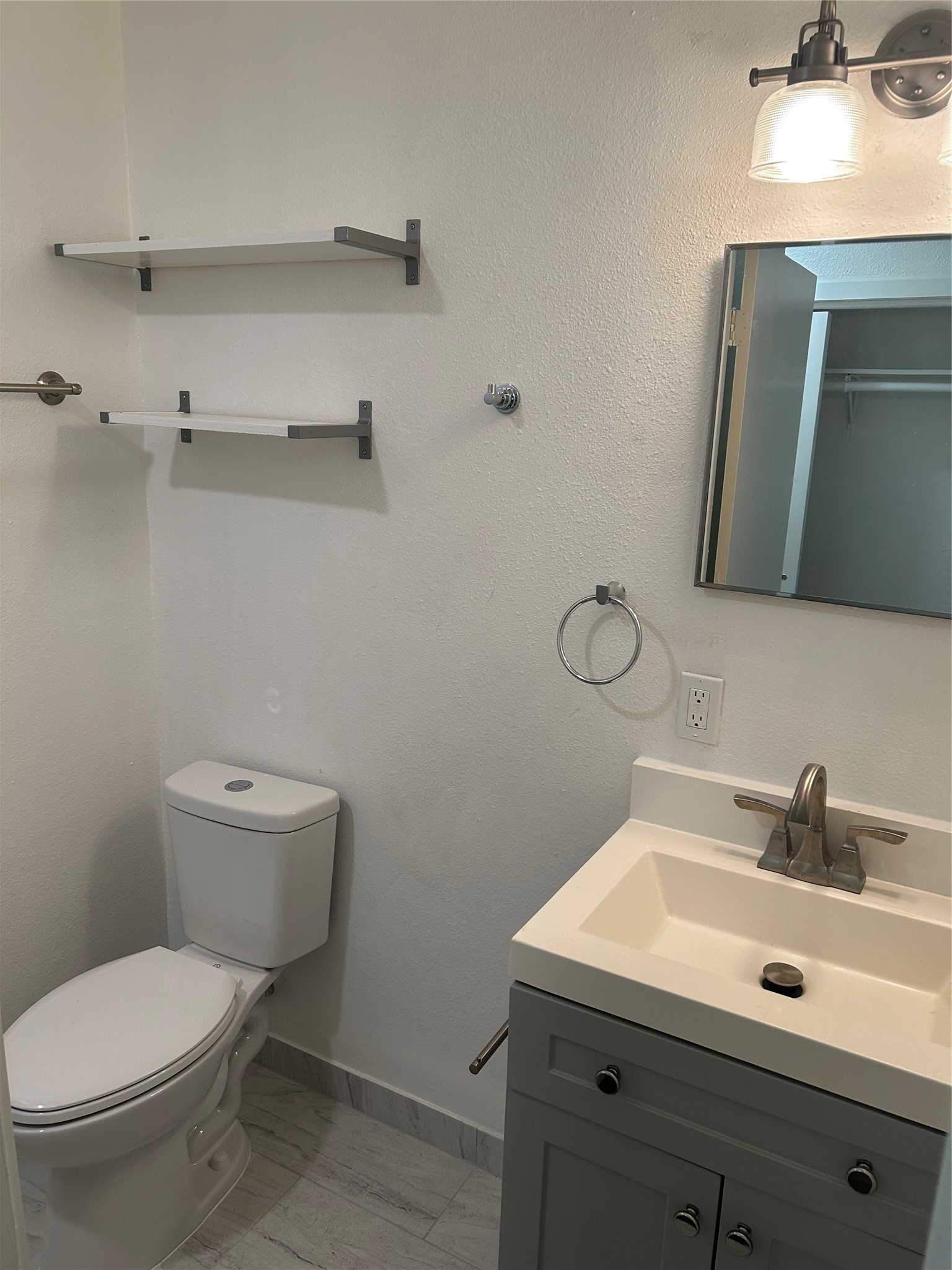 1713 Kirkwood Drive Garland TX 75041