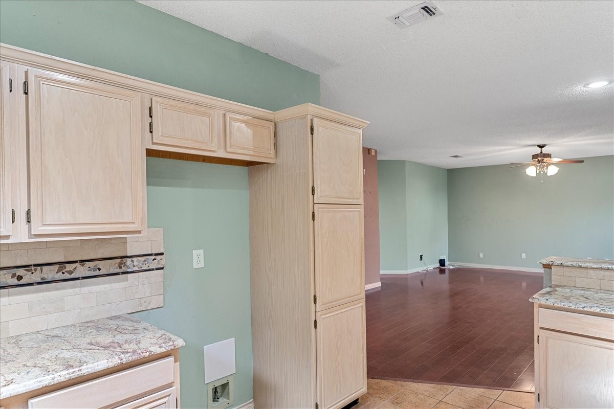 6752 Macintosh Drive Plano TX 75023