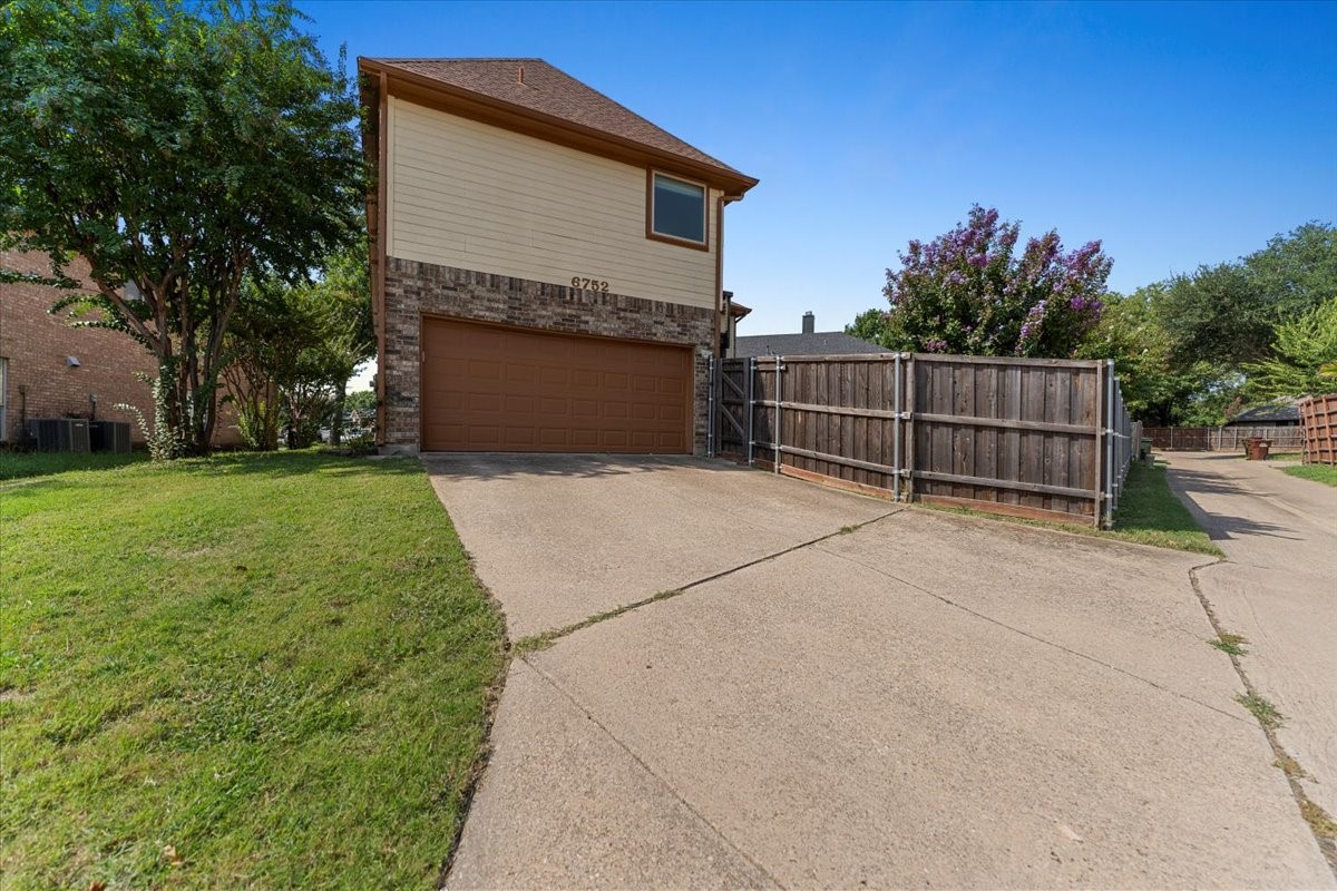 6752 Macintosh Drive Plano TX 75023