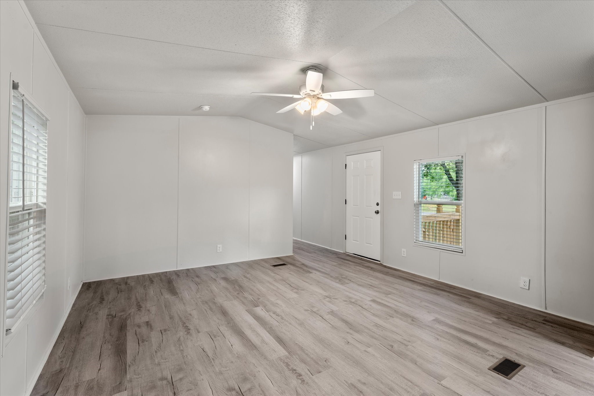 367 Box Road Gun Barrel City TX 75156