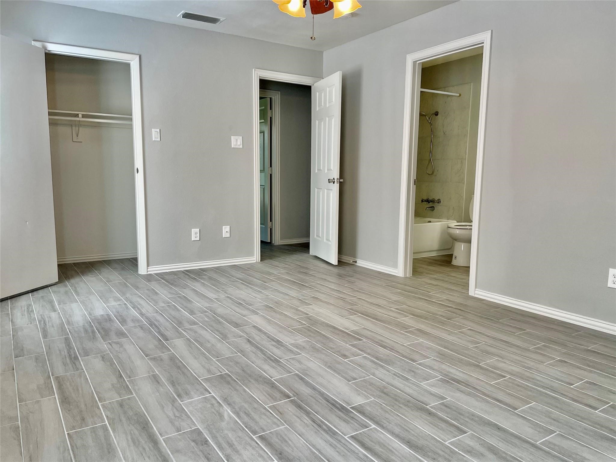 4726 Oakwood Drive Garland TX 75043