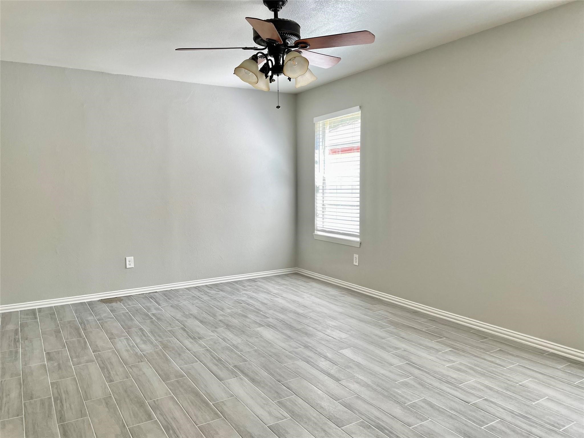 4726 Oakwood Drive Garland TX 75043