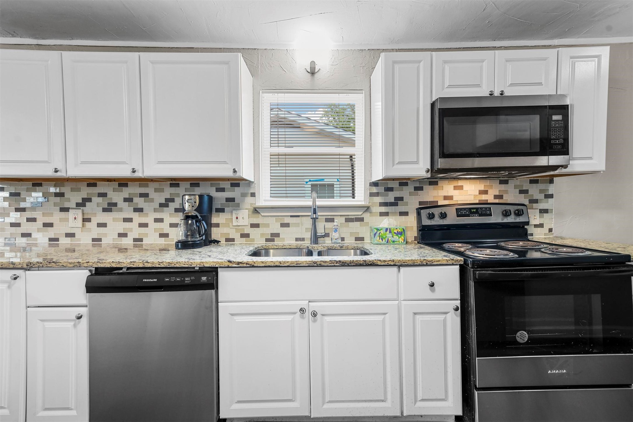 2717 Townsend Drive Fort Worth TX 76110