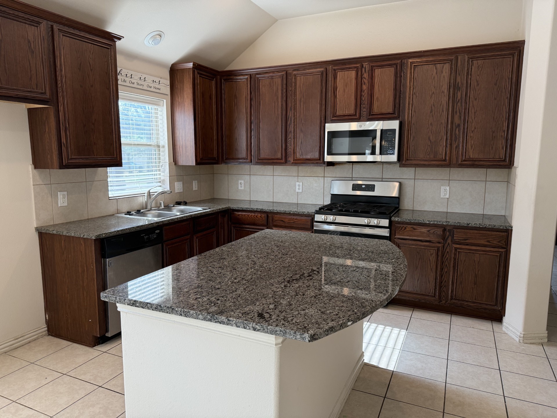5121 Hidden Knolls Drive Mckinney TX 75071