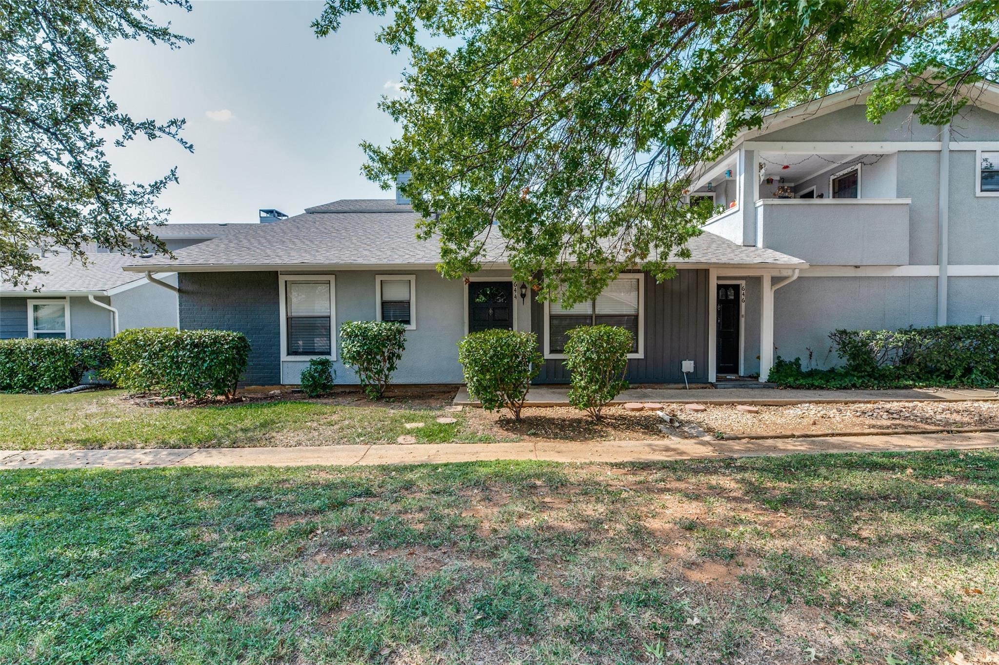644 Timberline Drive Hurst TX 76053