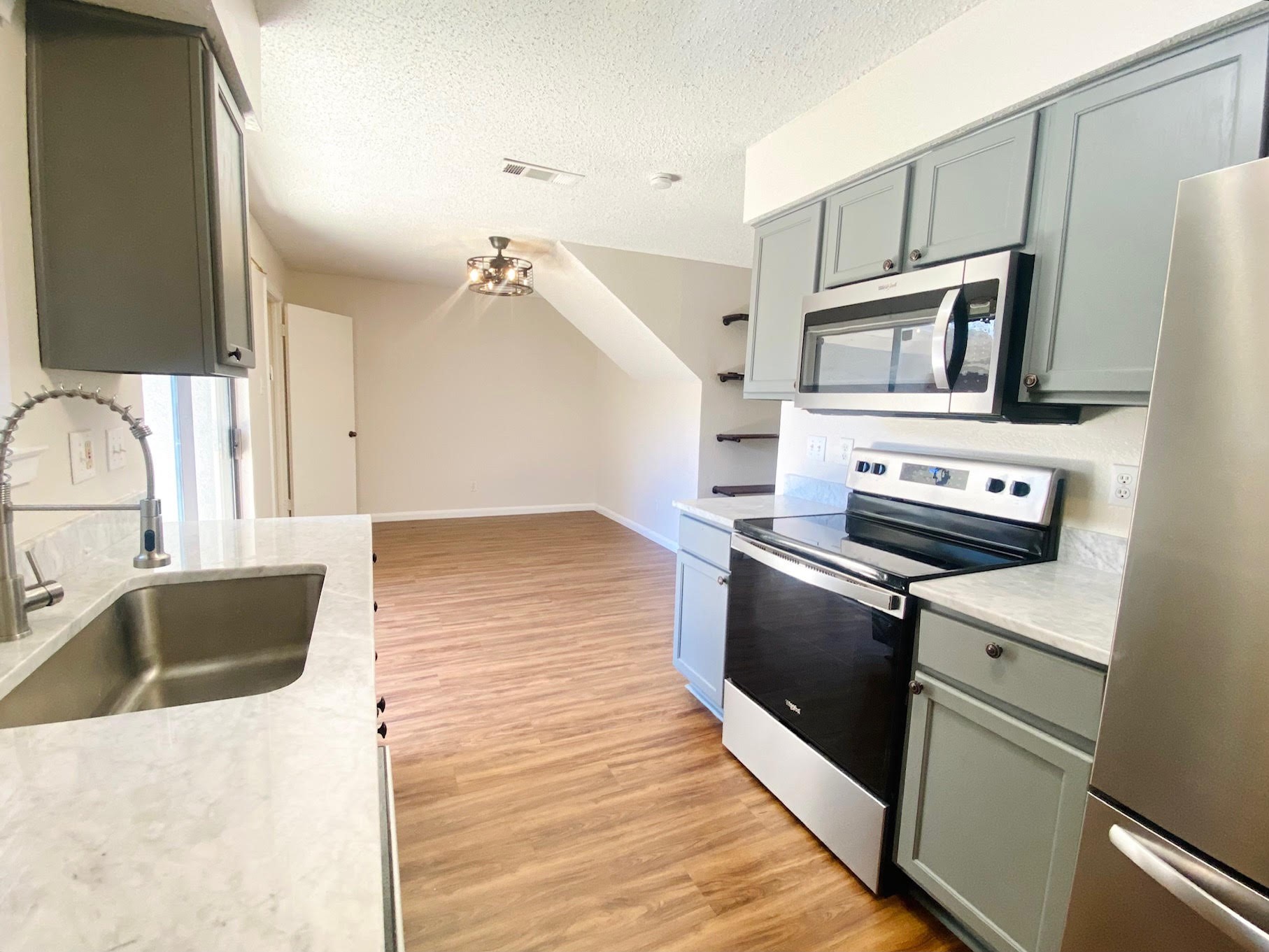 644 Timberline Drive Hurst TX 76053