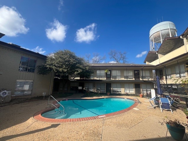 5010 Bowser Avenue Dallas TX 75209