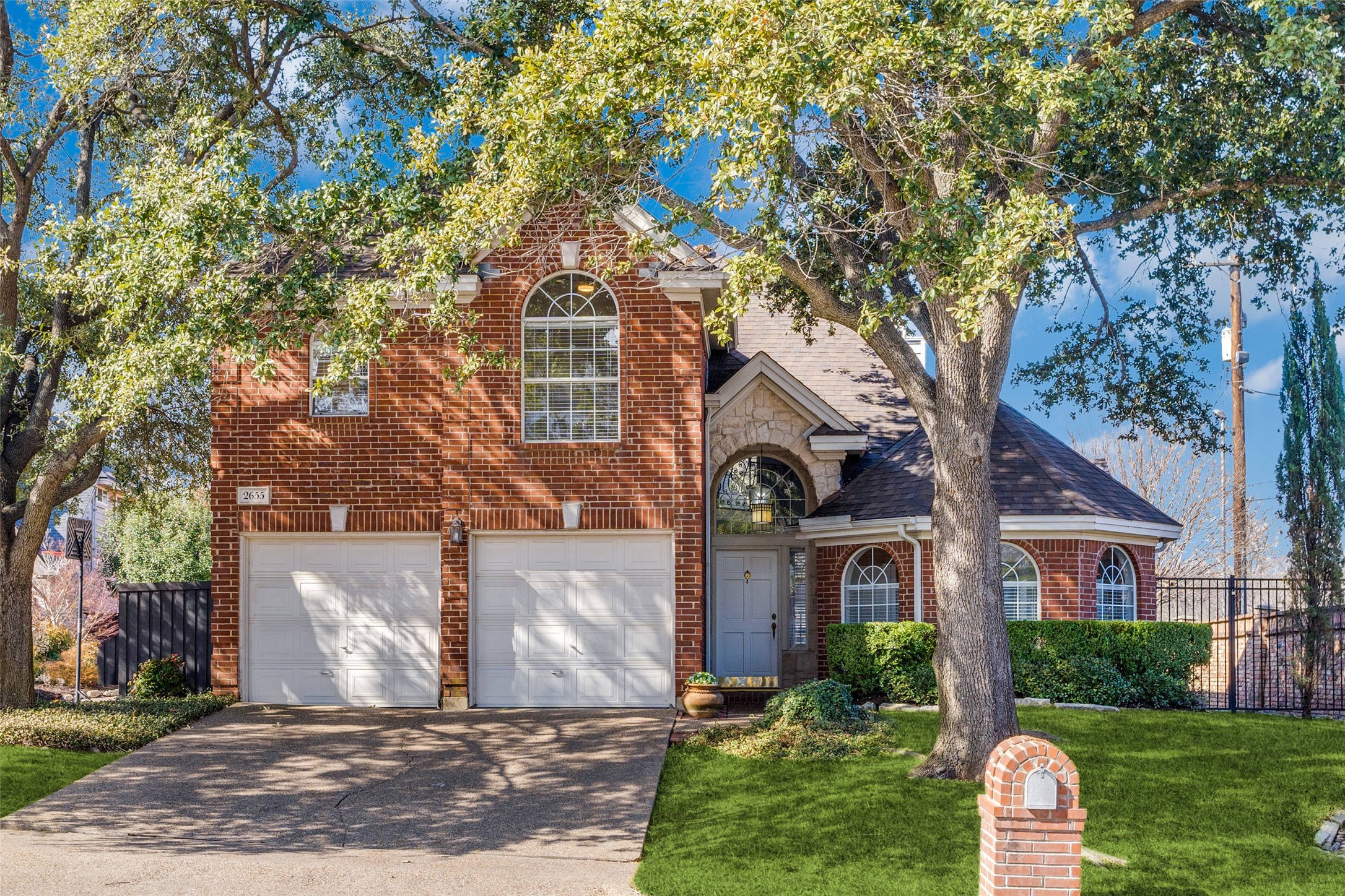 2655 Lakeforest Court Dallas TX 75214