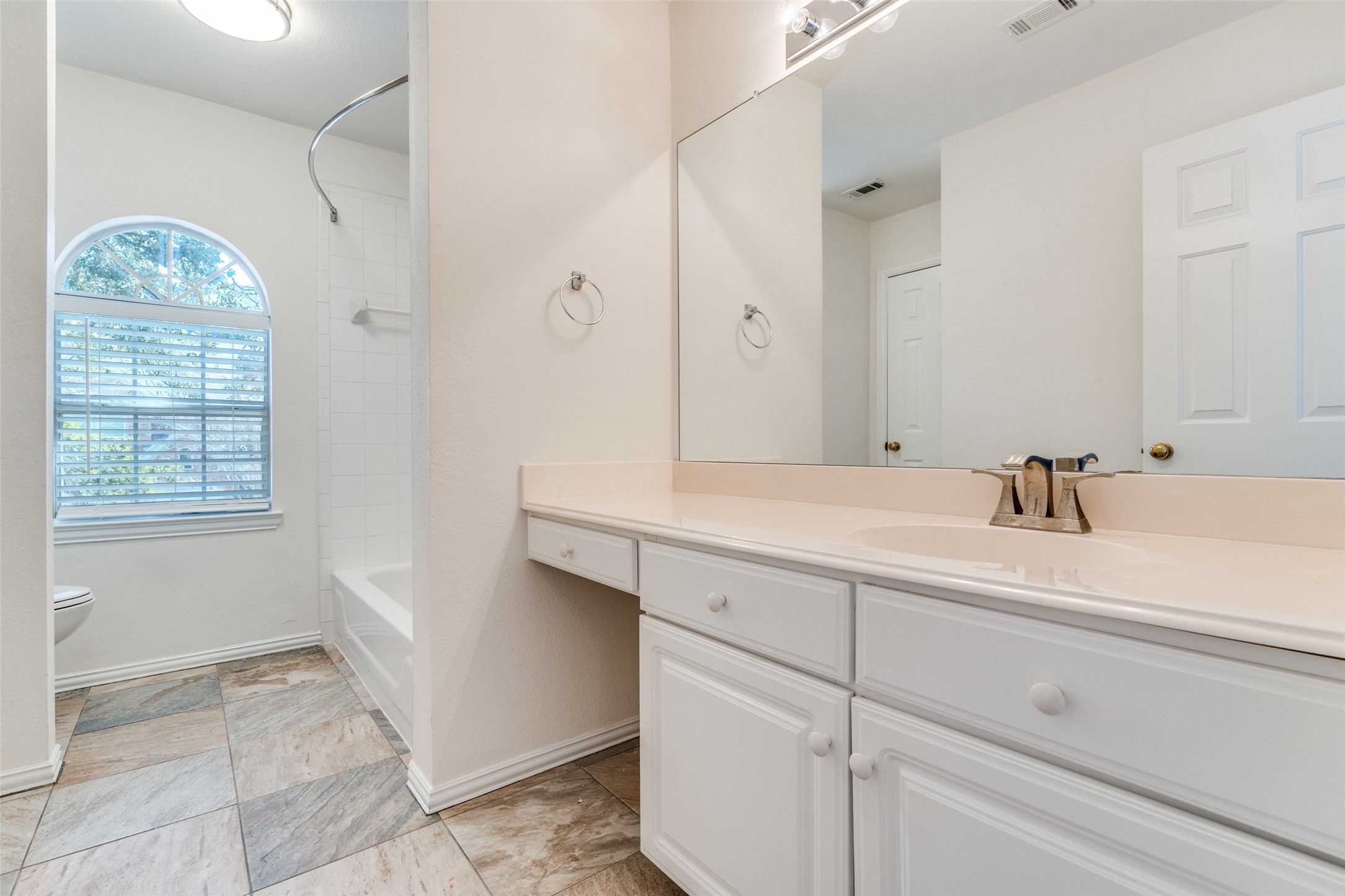 2655 Lakeforest Court Dallas TX 75214