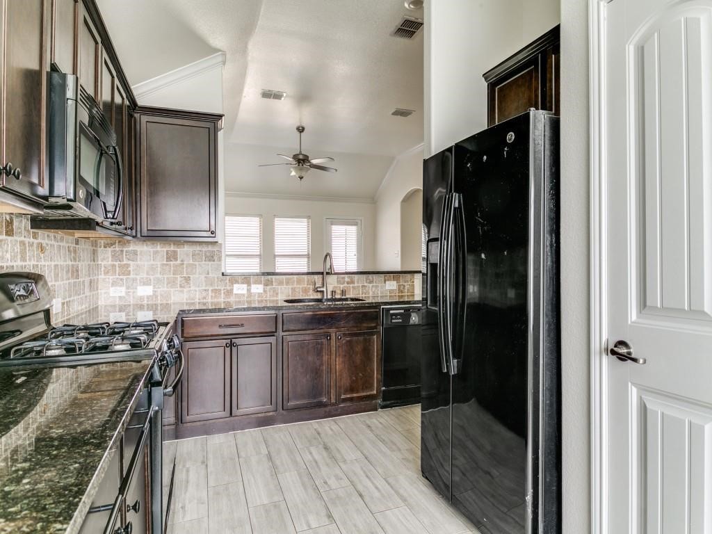 600 Pollyann Trail Fort Worth TX 76052