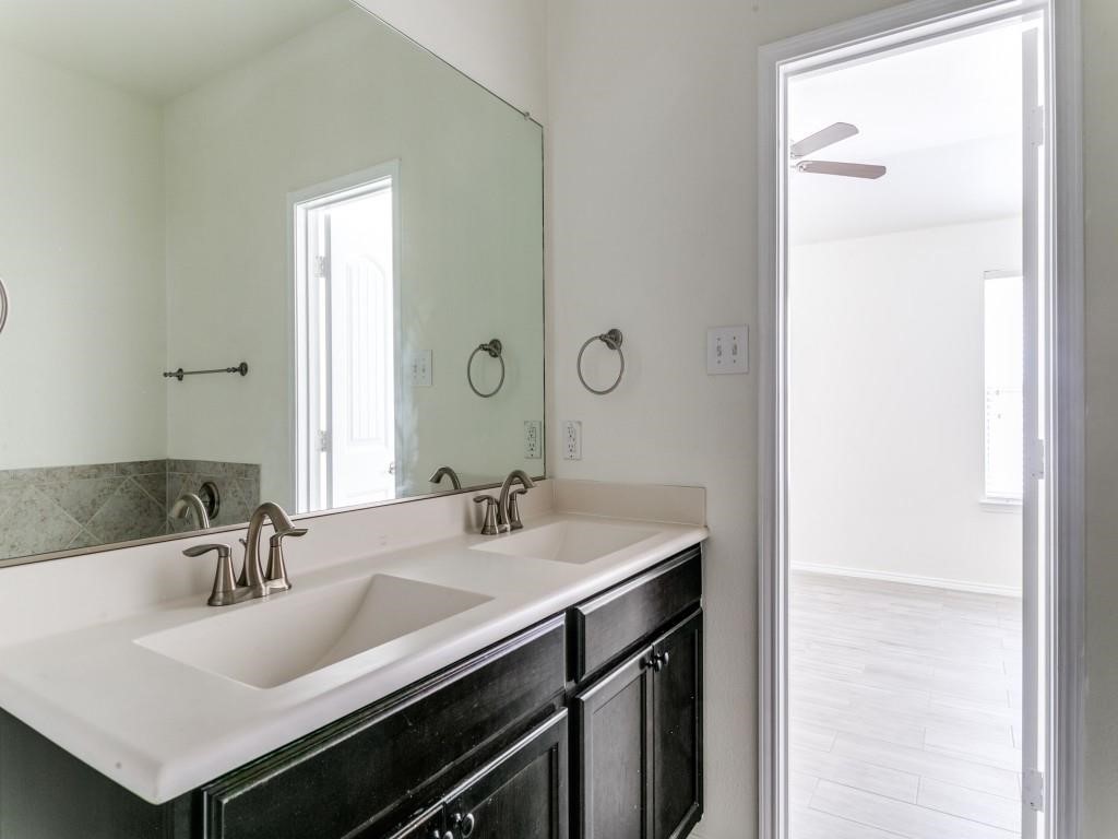 600 Pollyann Trail Fort Worth TX 76052