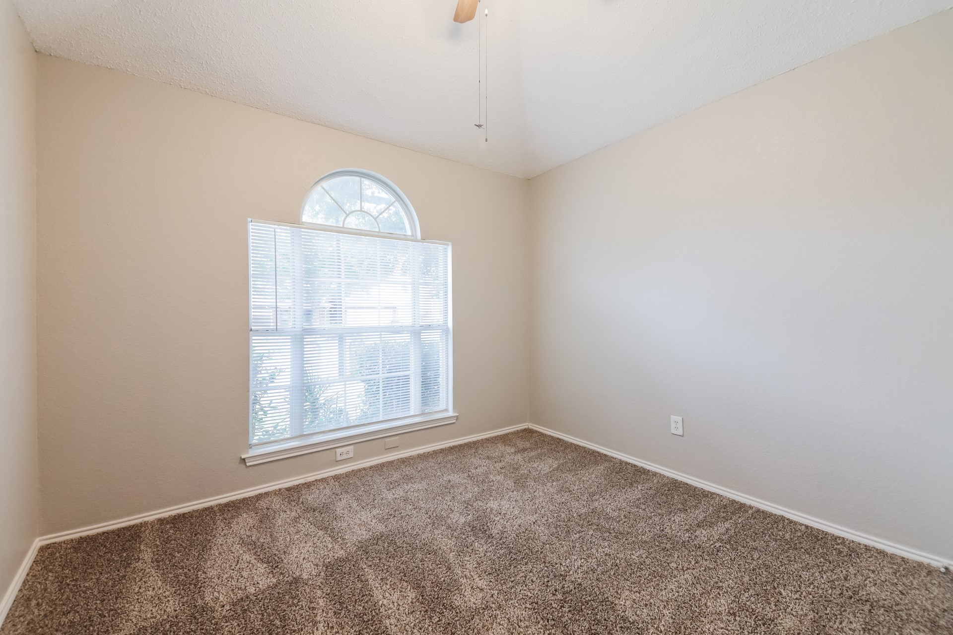1446 Cross Courts Drive Garland TX 75040