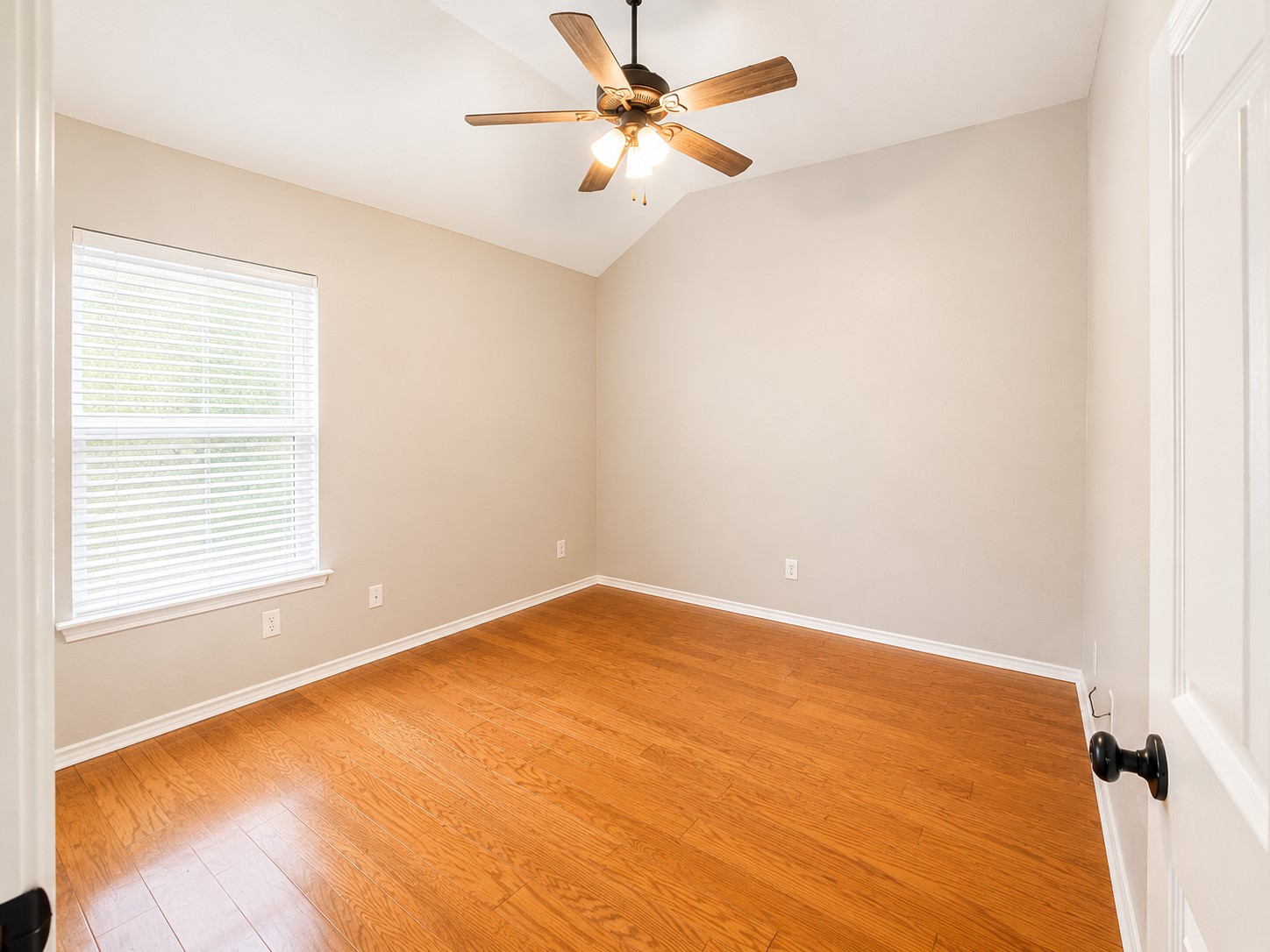 1806 Sand Stone Drive Sanger TX 76266