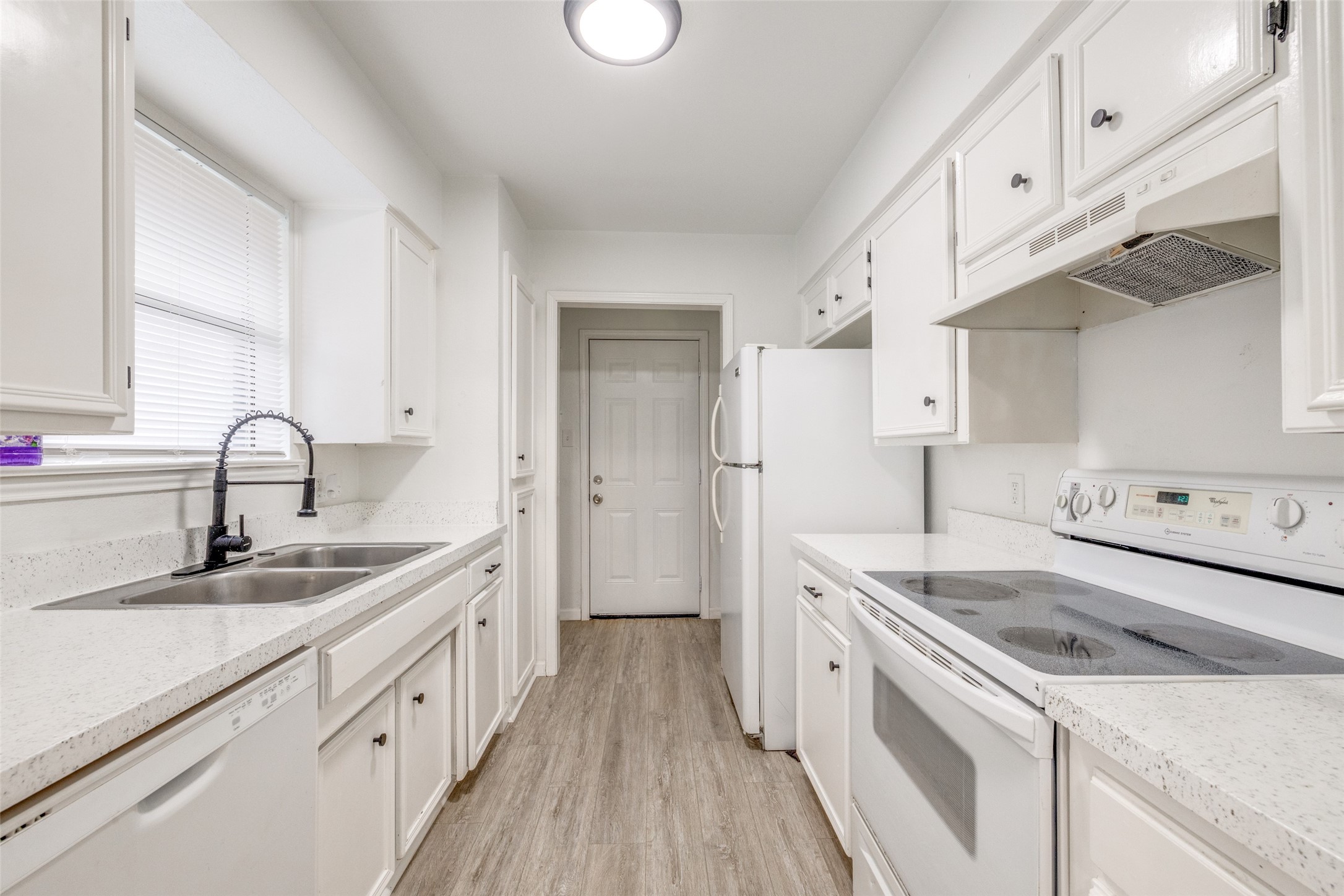 2428 Summer Place Drive Arlington TX 76014