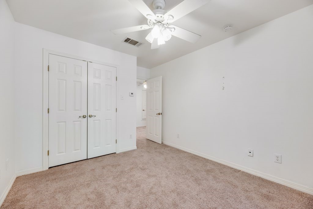 115 Idle Creek Court Desoto TX 75115