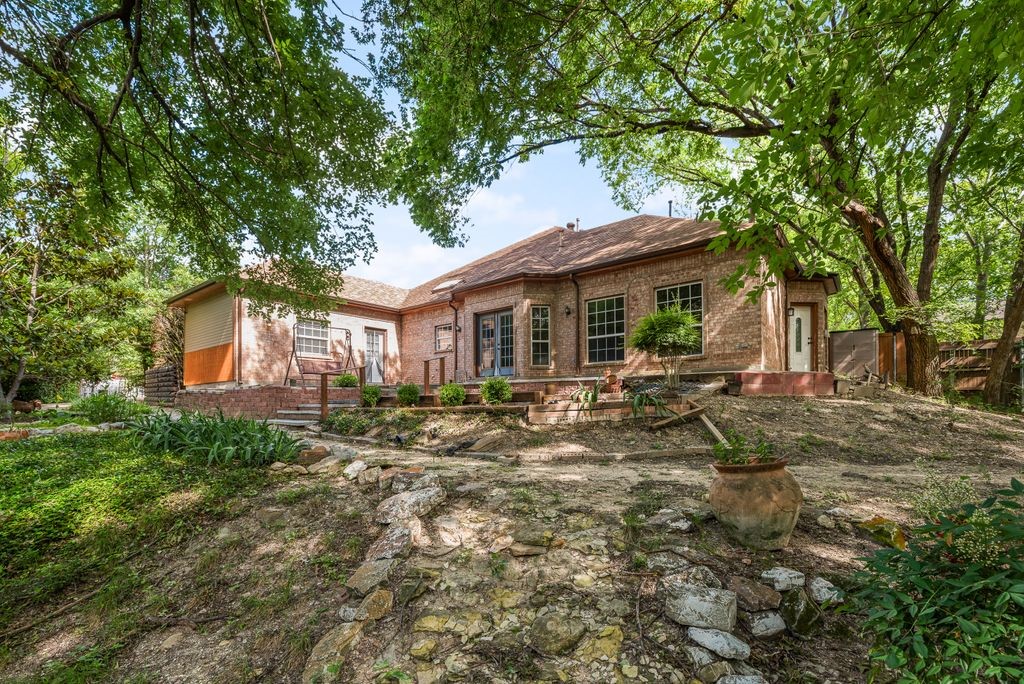 115 Idle Creek Court Desoto TX 75115